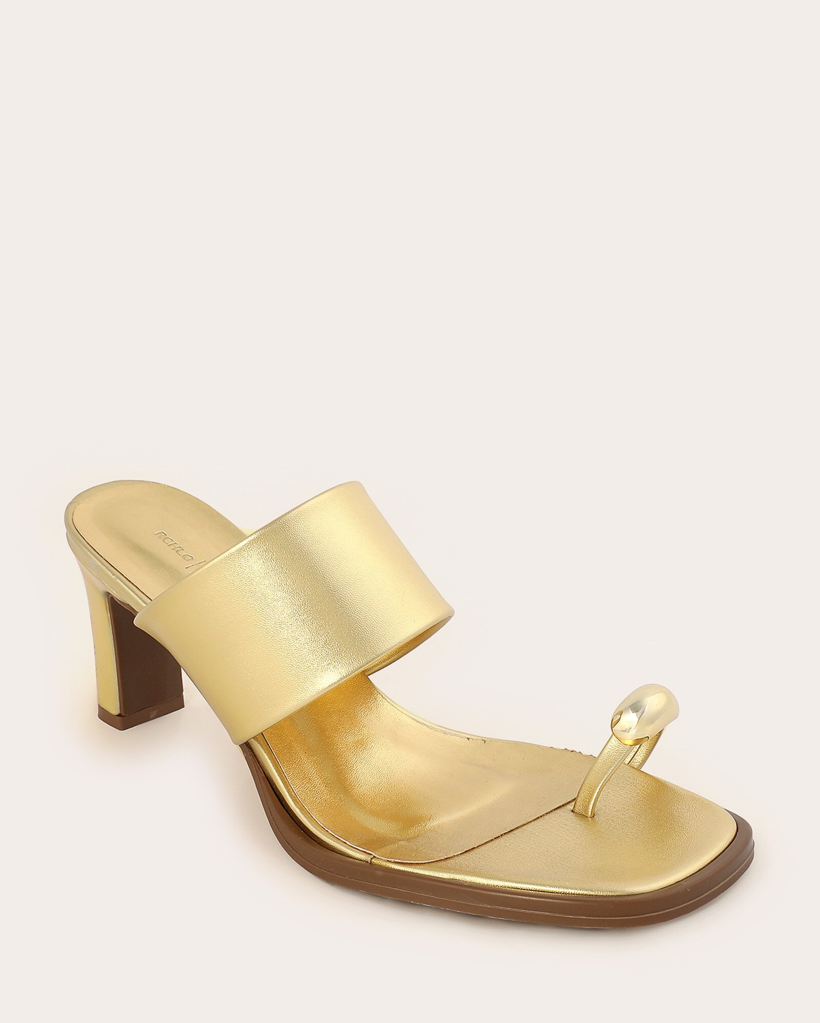 Tamanco tira larga com alça dedo - Dourado