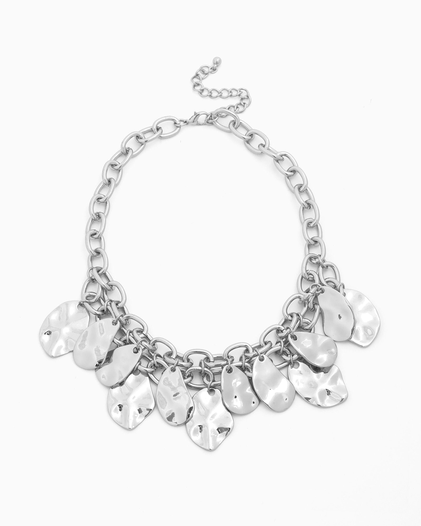 Colar feminino robusto com martelados - prata