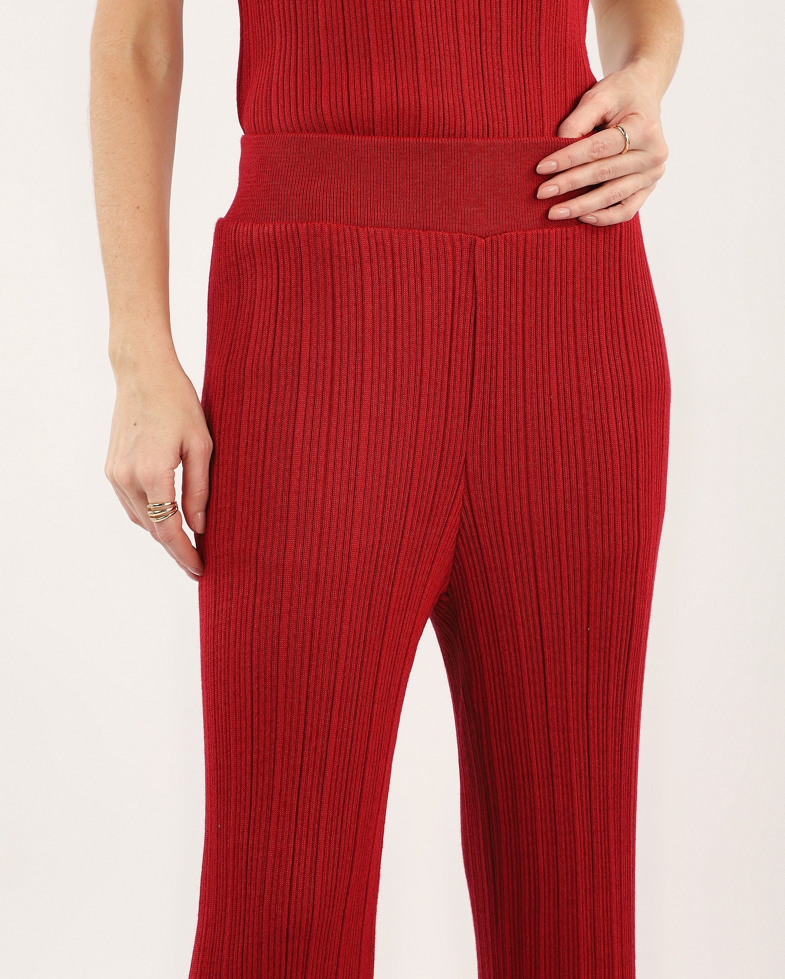 Calça feminina reta em tricot canelado - vermelha — foto 3