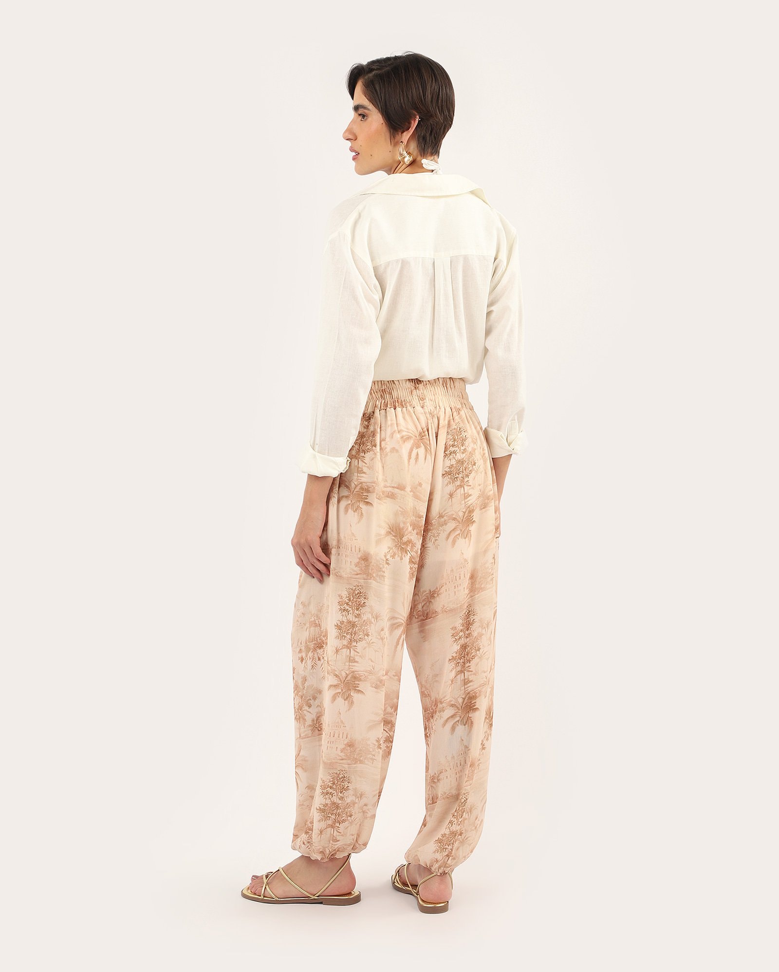 Calça feminina aladim estampada floral - bege — foto 4