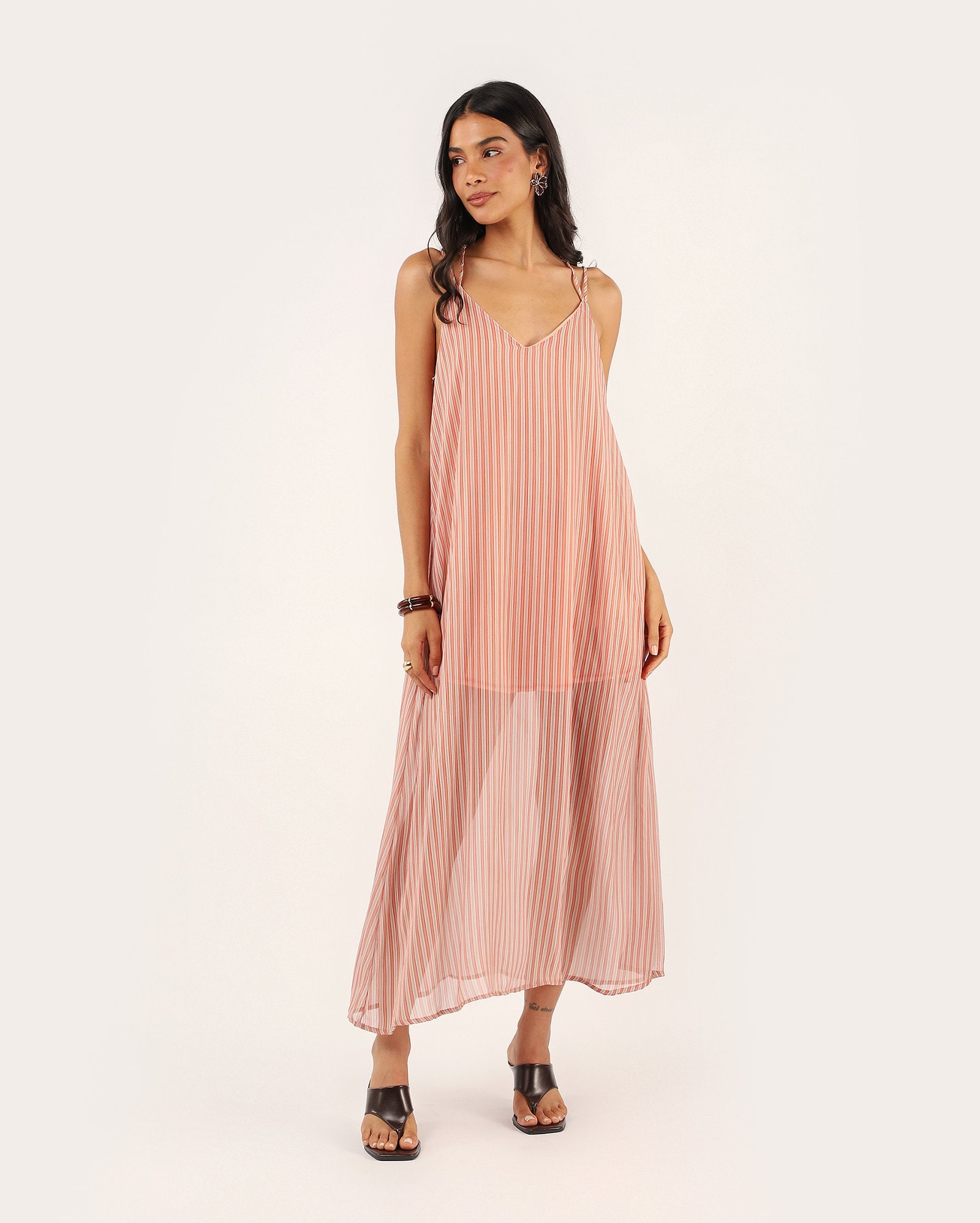 Vestido midi listrado evasê - multicor