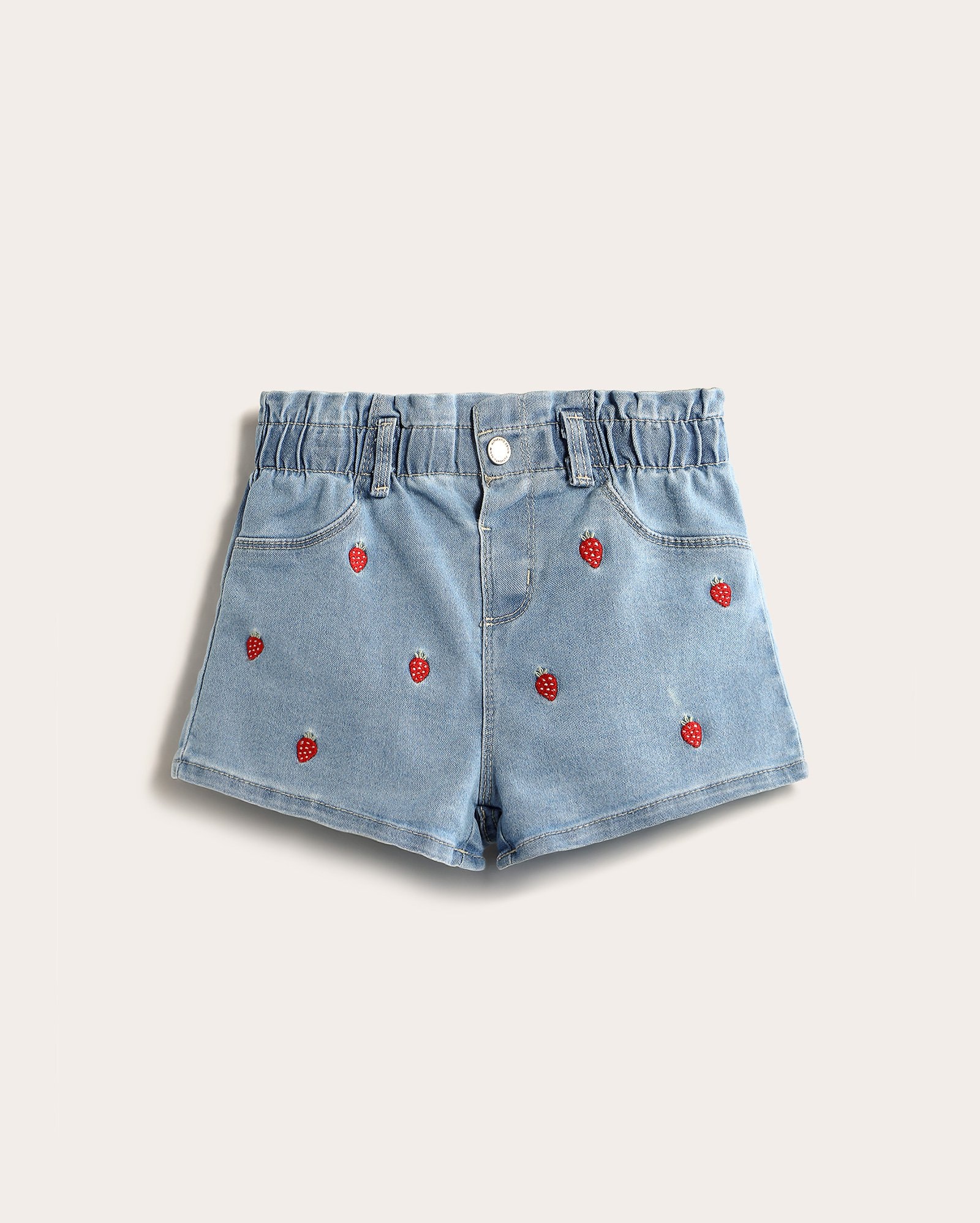 Short jeans infantil baggy bordados morango 1-6A - denim claro