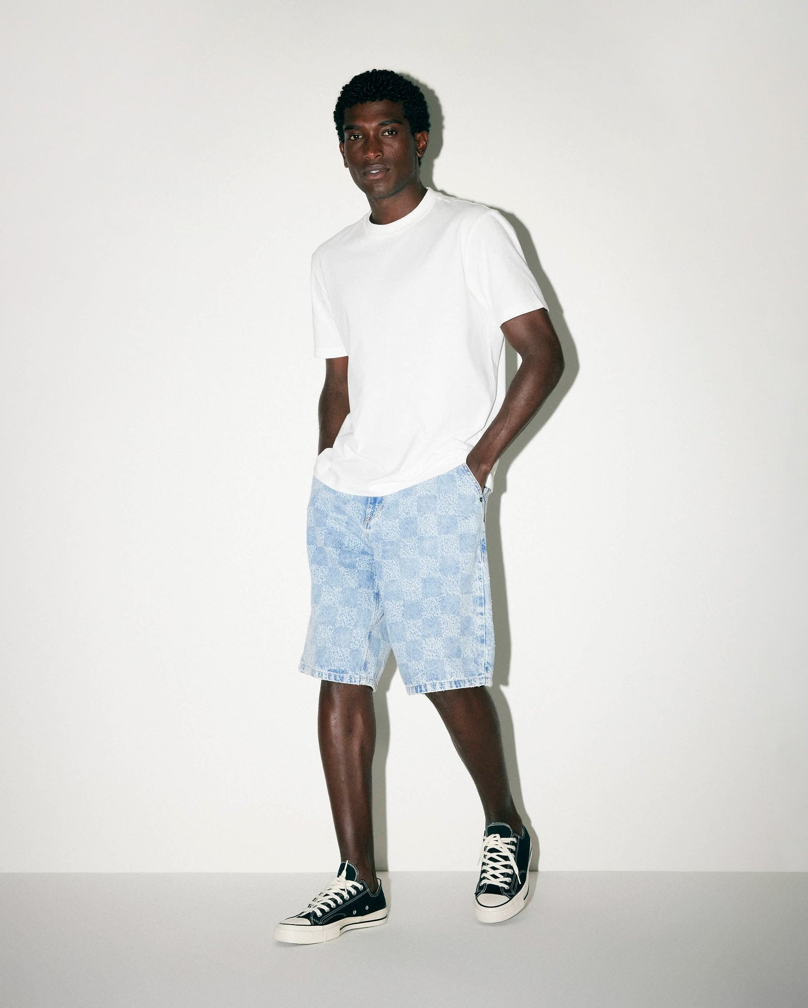 Bermuda jeans masculina baggy xadrez - denim claro | Pool Jeans