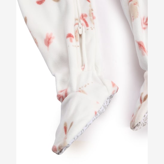 Macacão pijama bebê em fleece coelho - off-white | Carter's