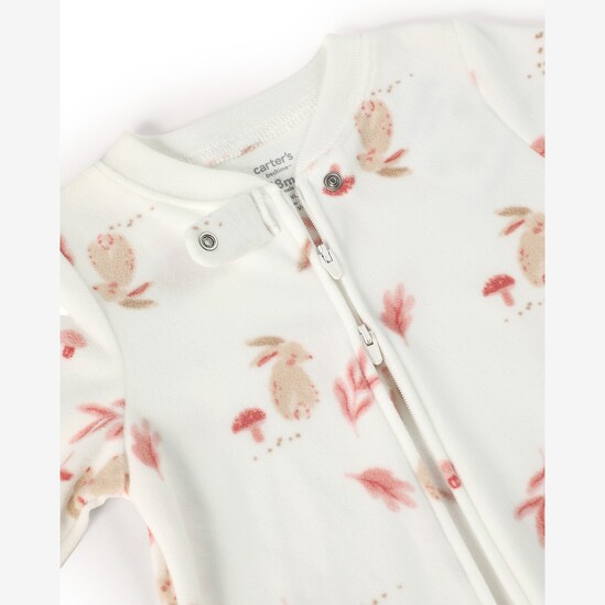 Macacão pijama bebê em fleece coelho - off-white | Carter's