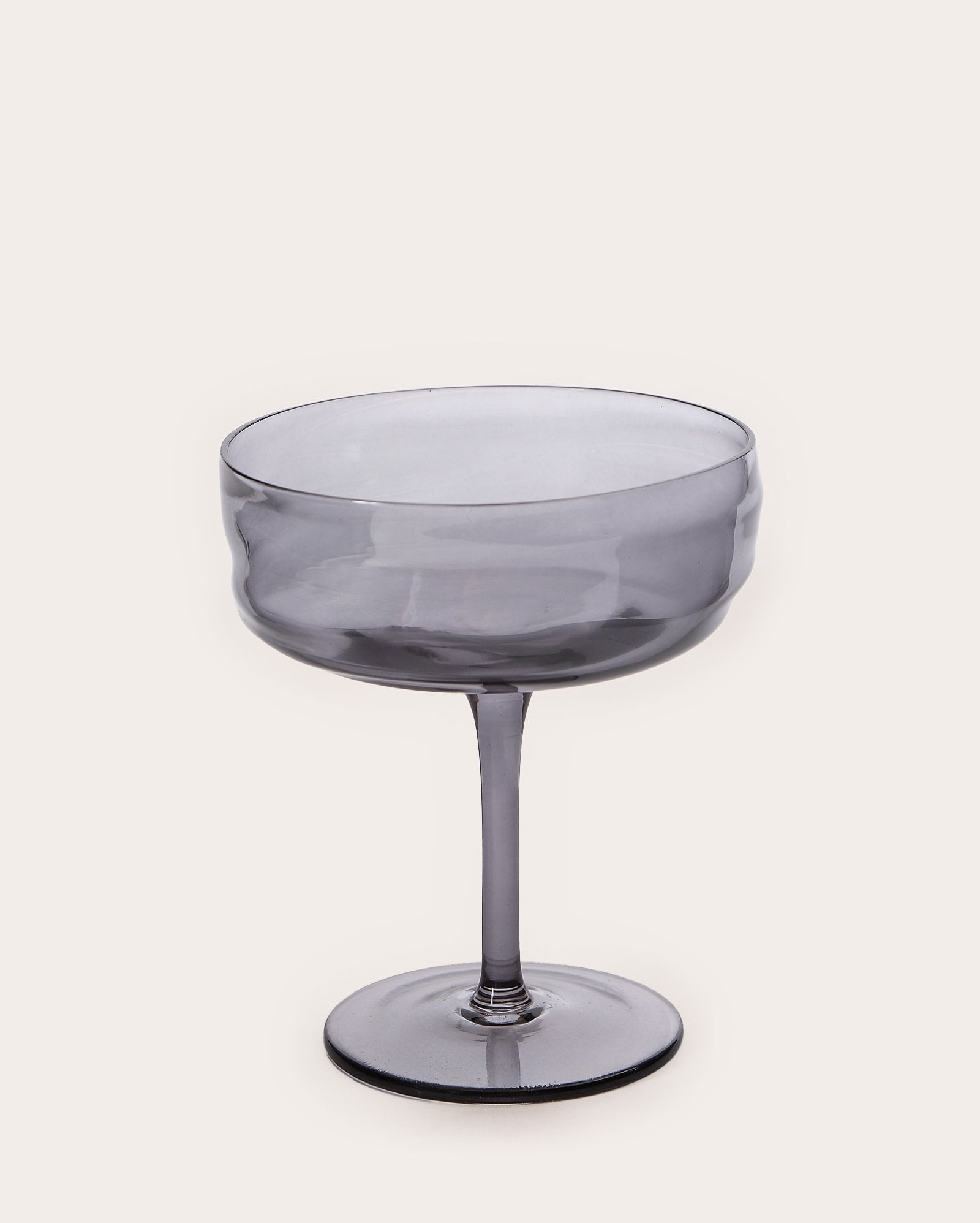 Taça de drink vidro Austin 550ml - cinza | Casa Riachuelo