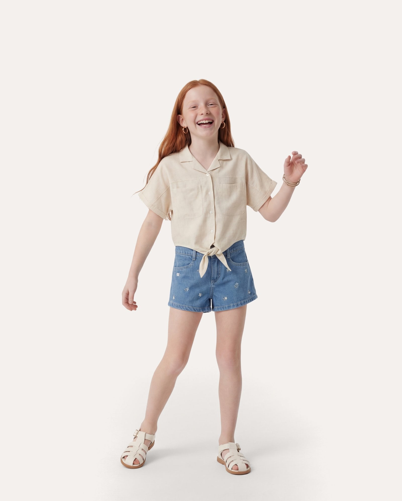Short jeans infantil com bordado 6-14A - denim médio - Jeans Médio