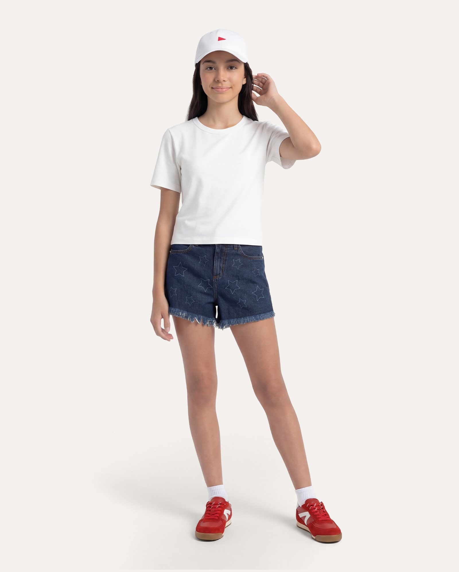 Short jeans infantil mom com estrelas 6-14A - denim escuro