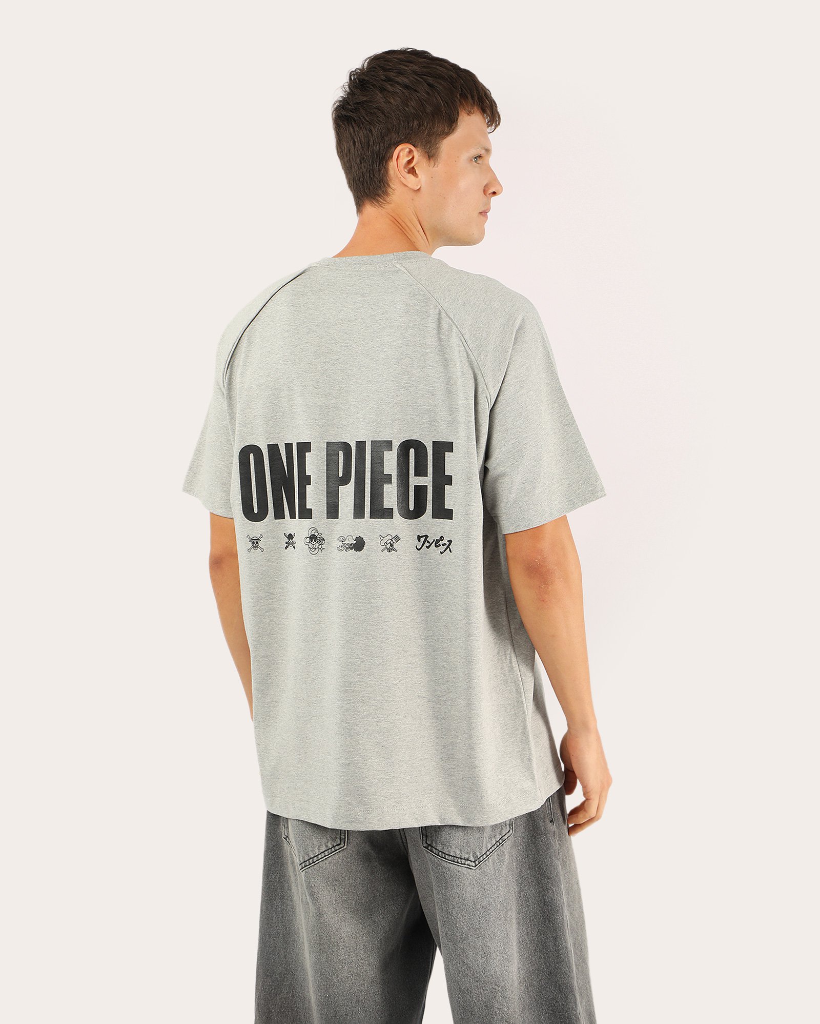 Riachuelo | Camiseta masculina relaxed lettering - cinza | One Piece