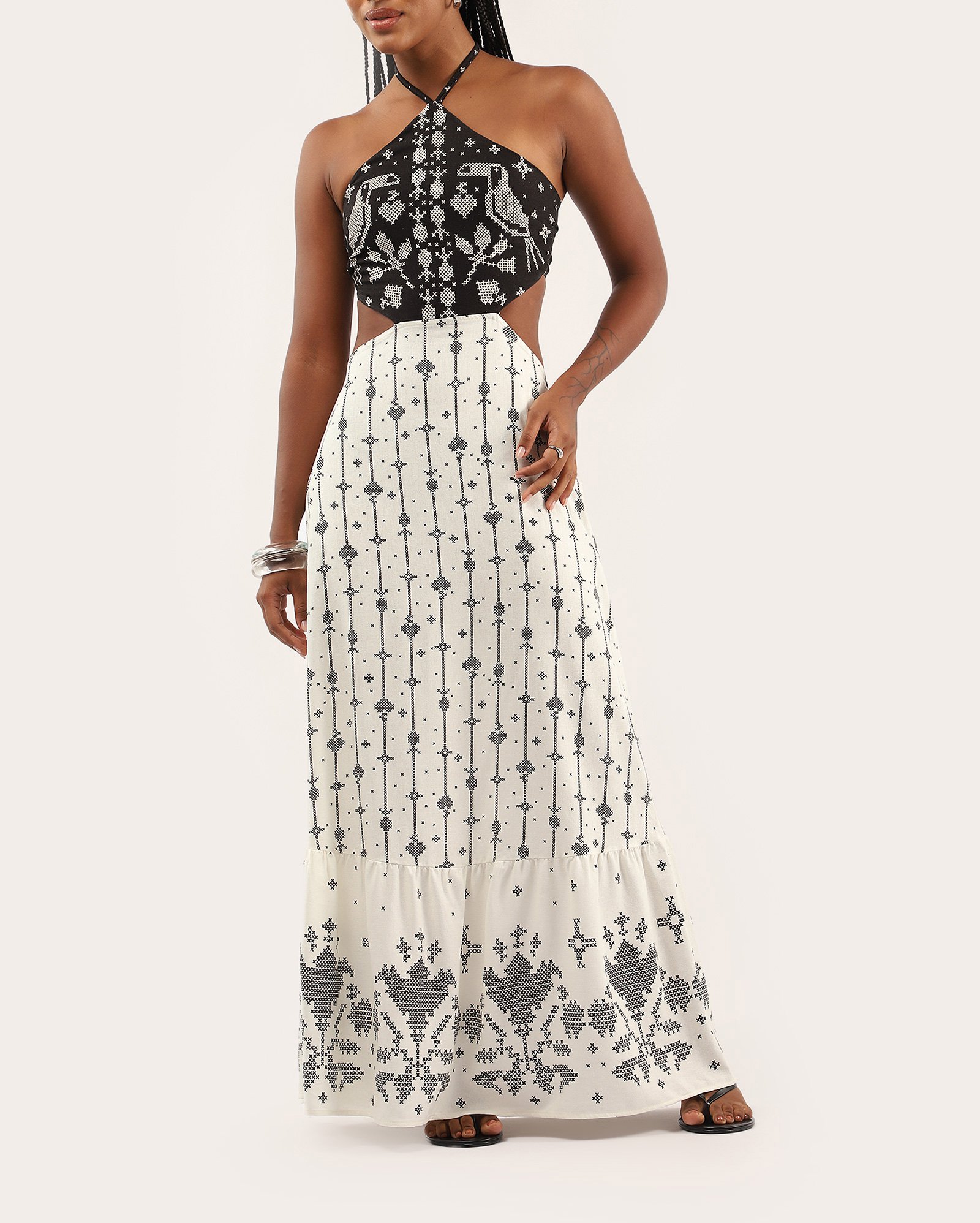 Vestido longo em viscolinho frente única estampado - multicor — foto 2