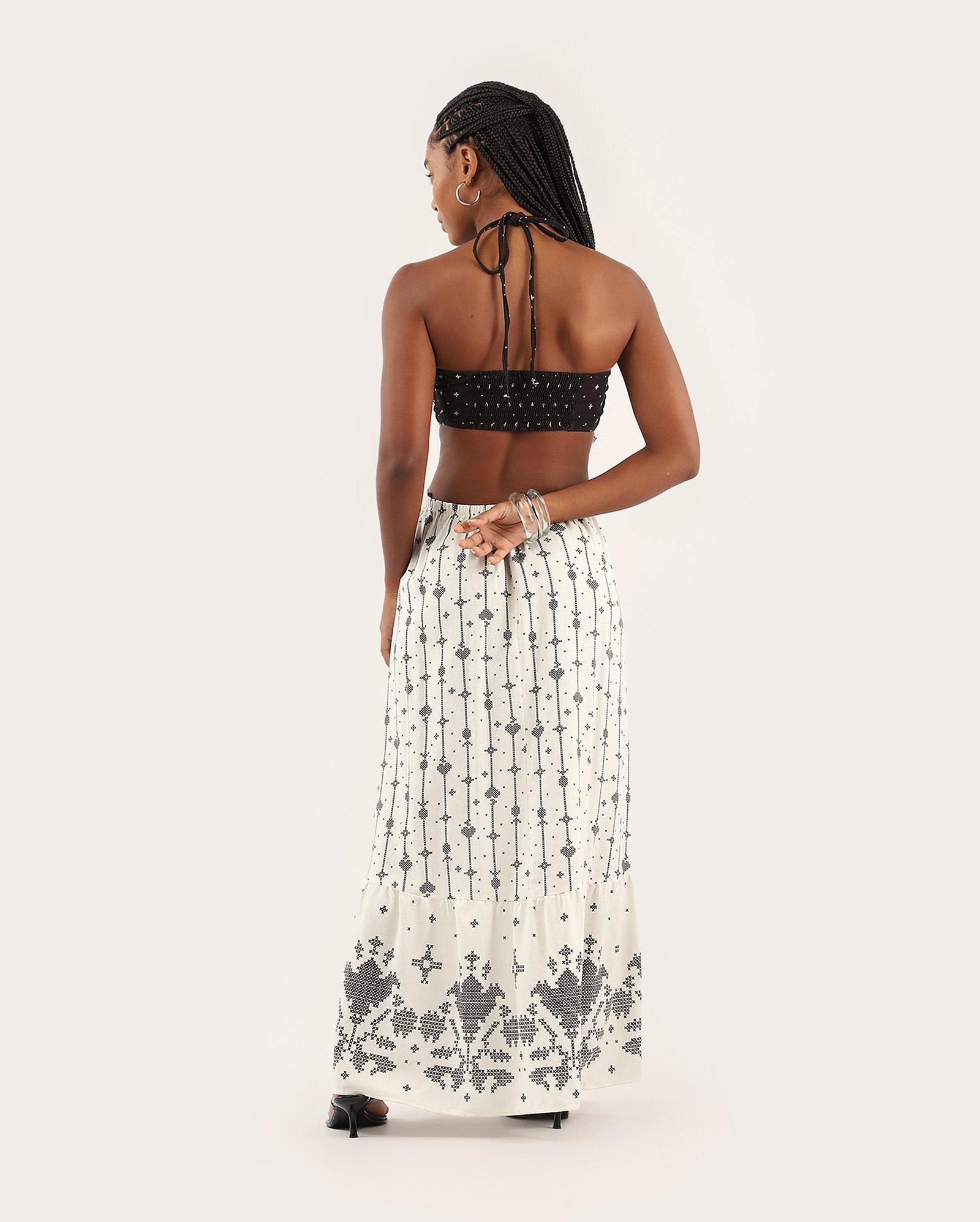 Vestido longo em viscolinho frente única estampado - multicor — foto 4