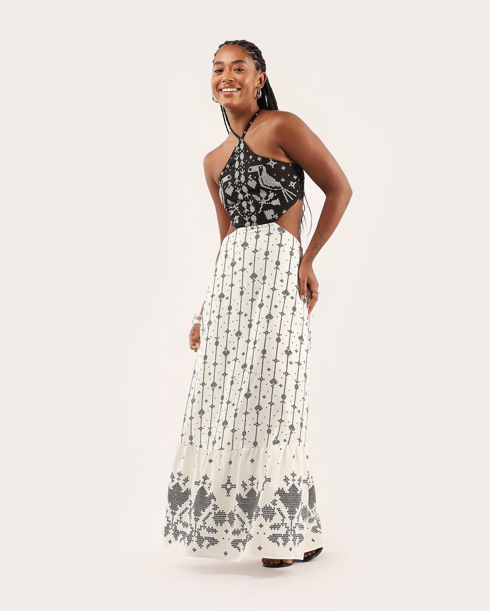 Vestido longo em viscolinho frente única estampado - multicor