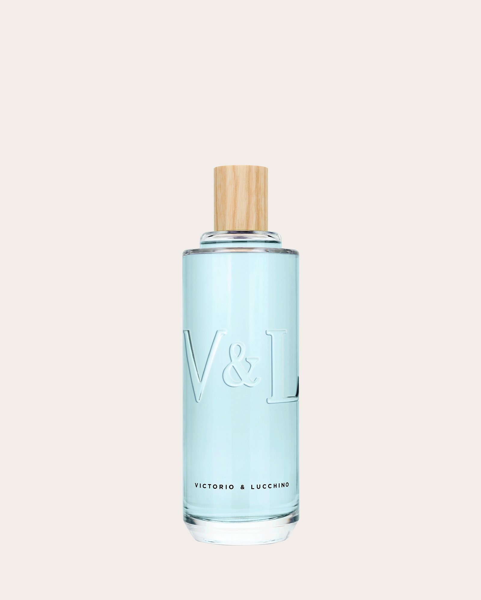 Perfume feminino Aguas Esenciales Evasión Azul EDC 250ml | Victorio & Lucchino