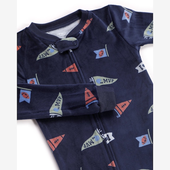 Macacão pijama infantil em plush soccer - azul | Carter's