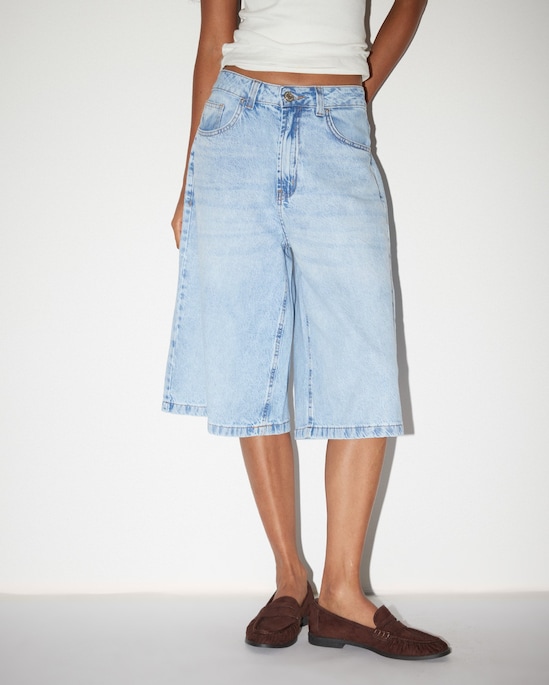 Jorts feminino cintura baixa - denim claro - Jeans Claro | Pool Loop