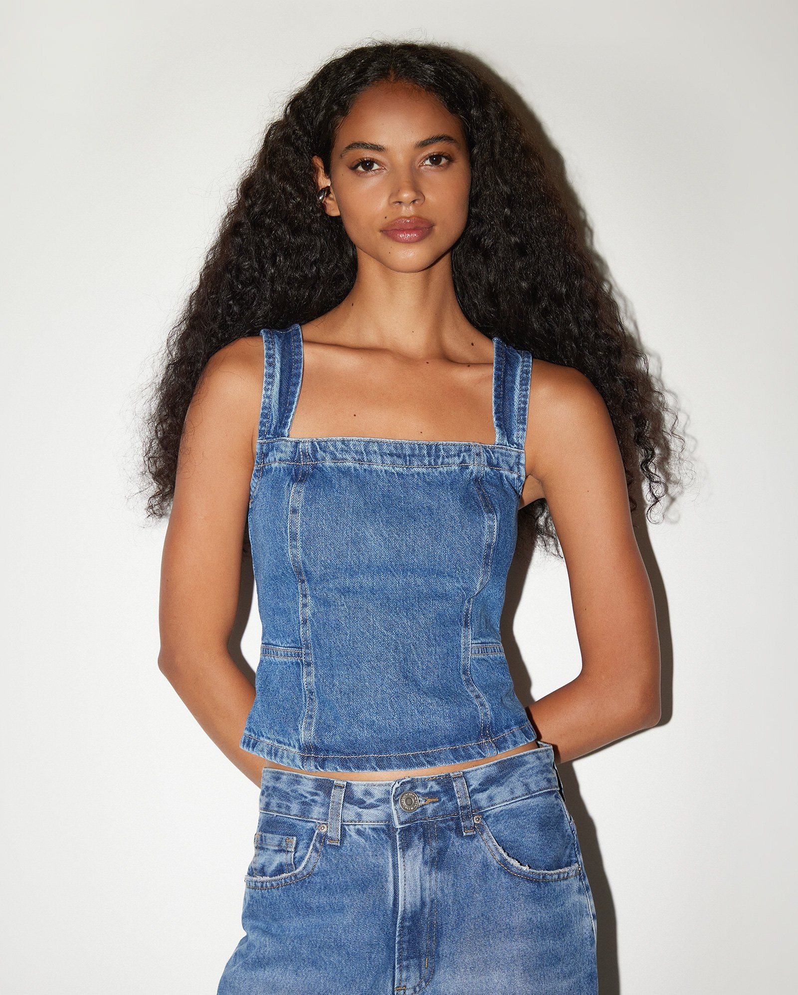 Regata jeans feminina com laços - denim escuro | Pool Jeans