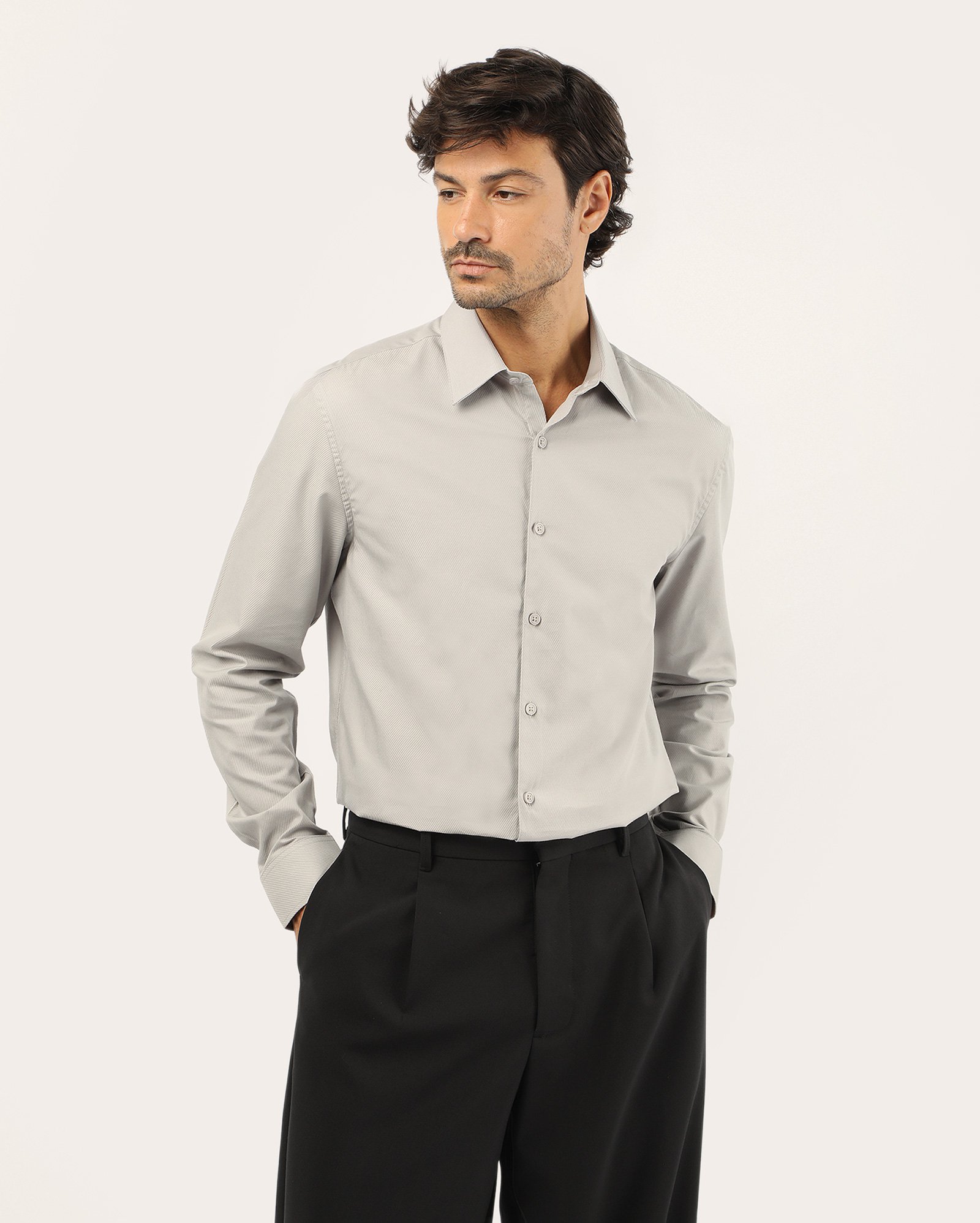 Camisa social masculina slim sarjada - cinza