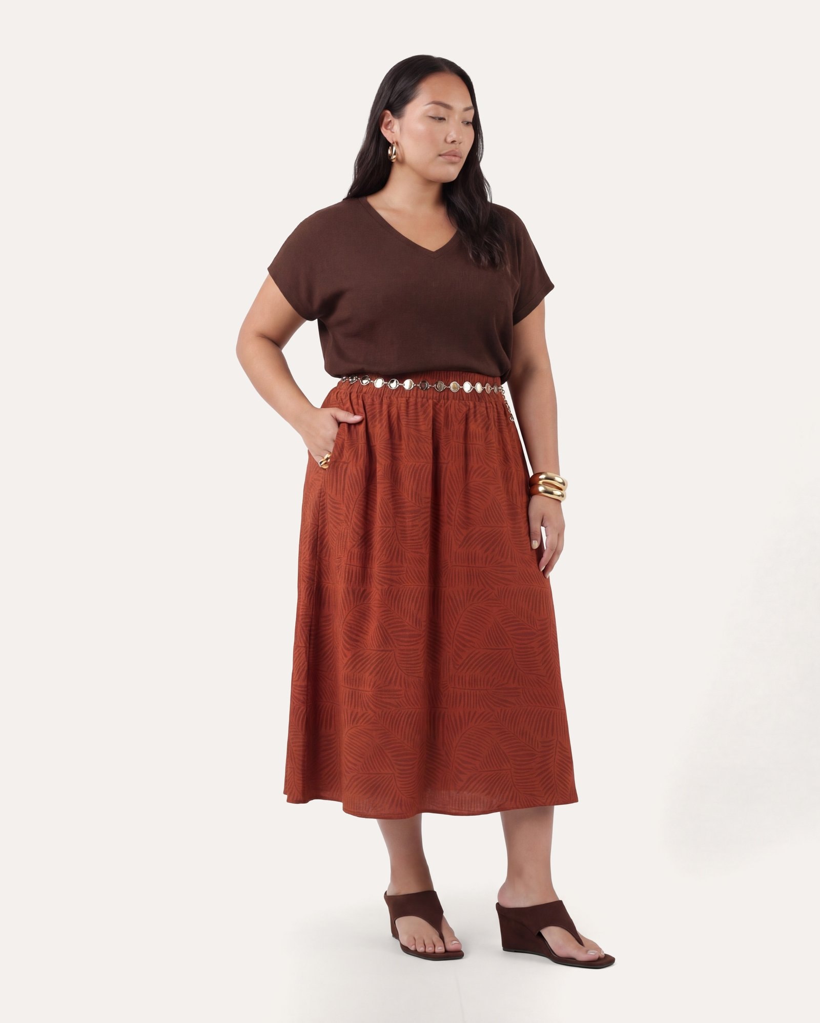 Saia plus size midi evasê estampada - laranja