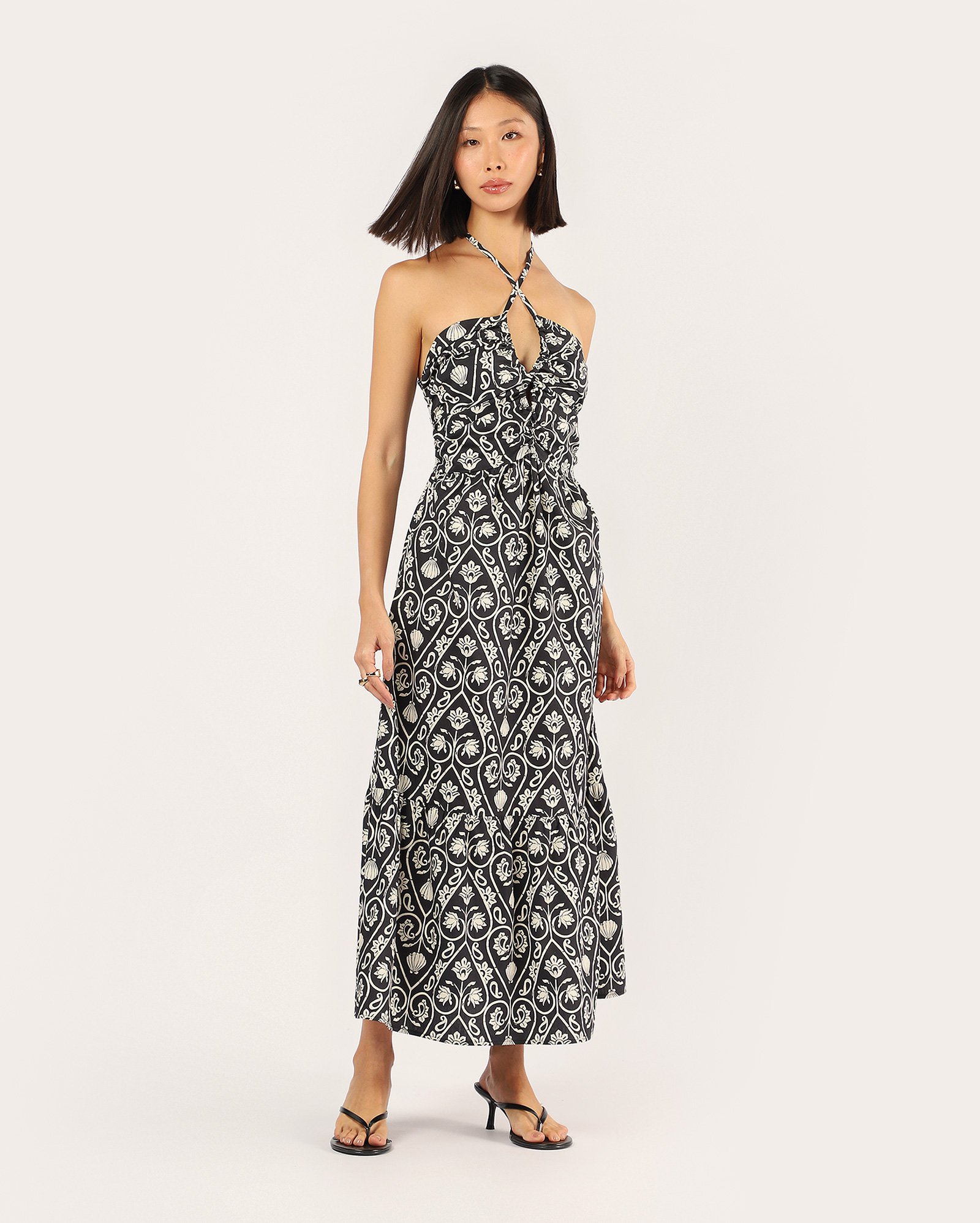 Vestido longo estampa ornamental - preto