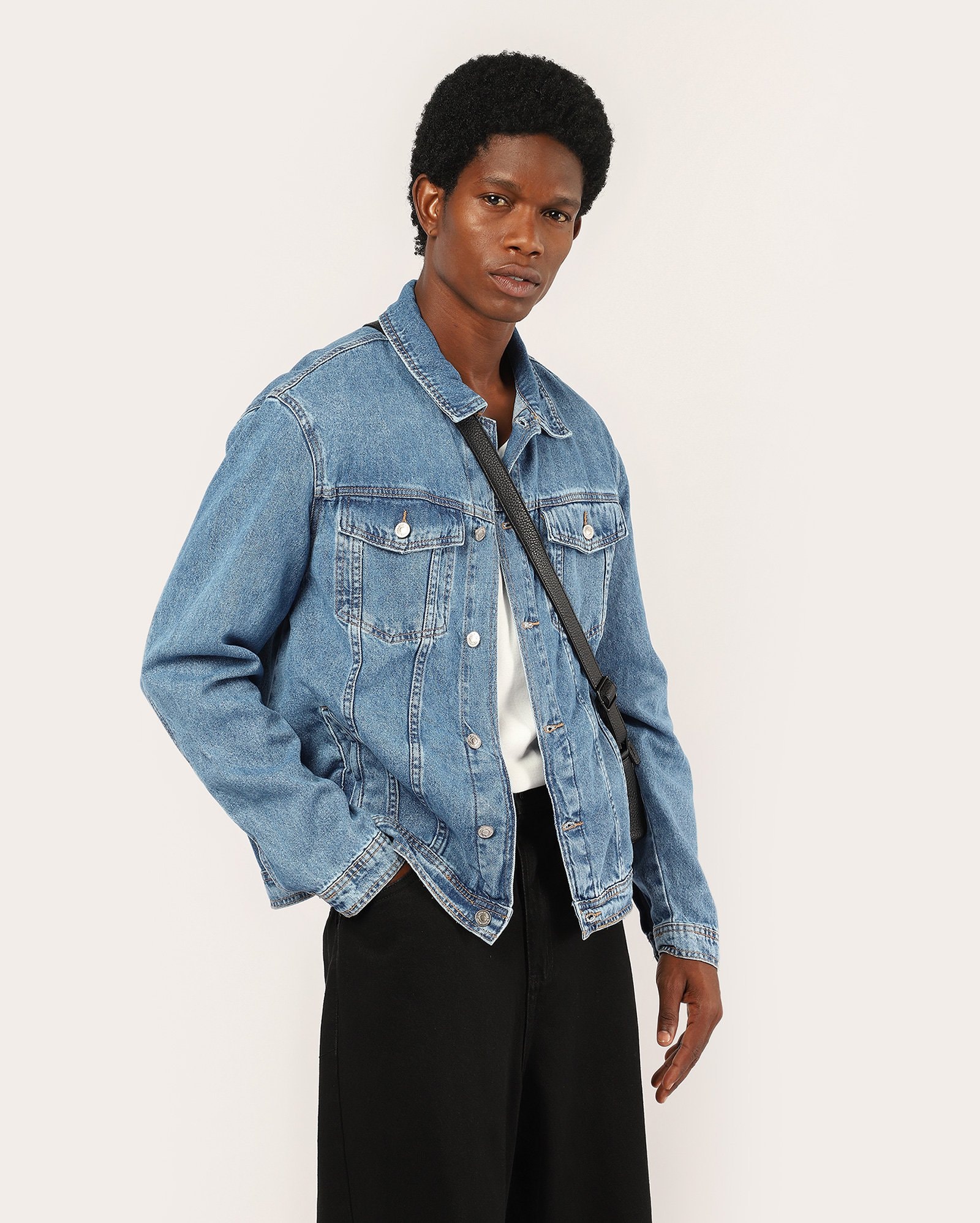 Jaqueta jeans masculina trucker - Jeans Médio | Pool Jeans
