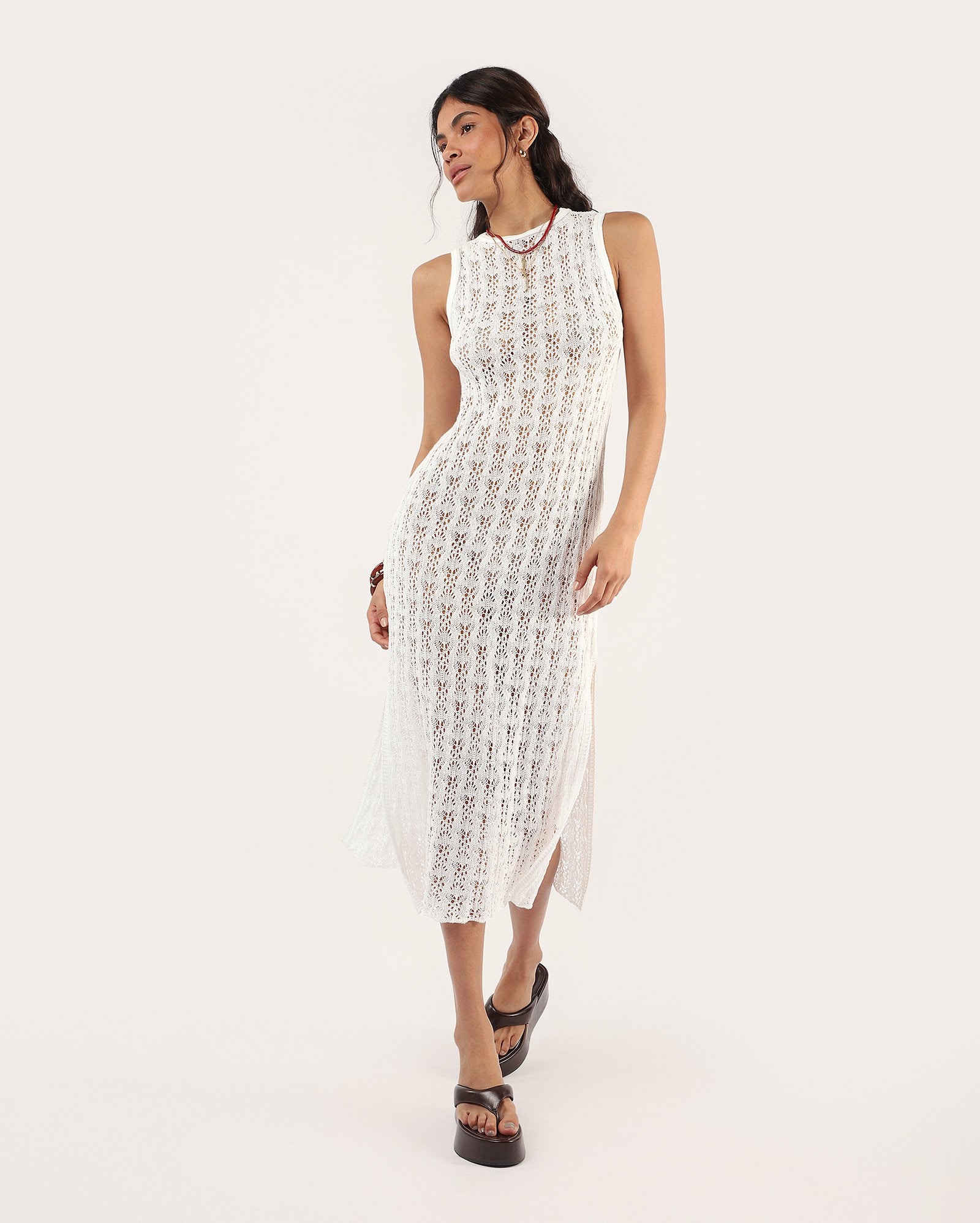 Vestido midi reto em tricot com fenda - branco