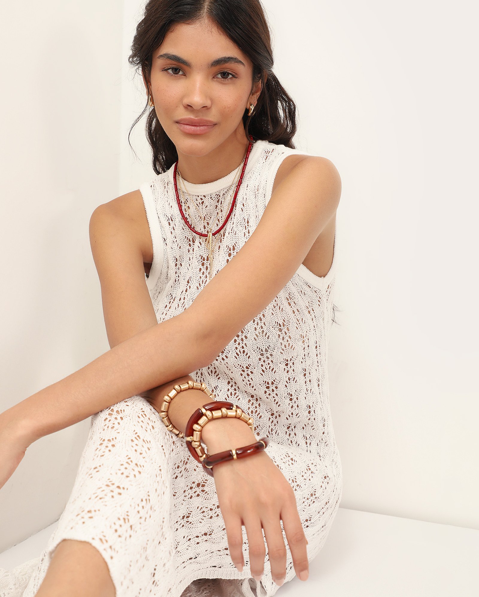 Vestido midi reto em tricot com fenda - branco — foto 4