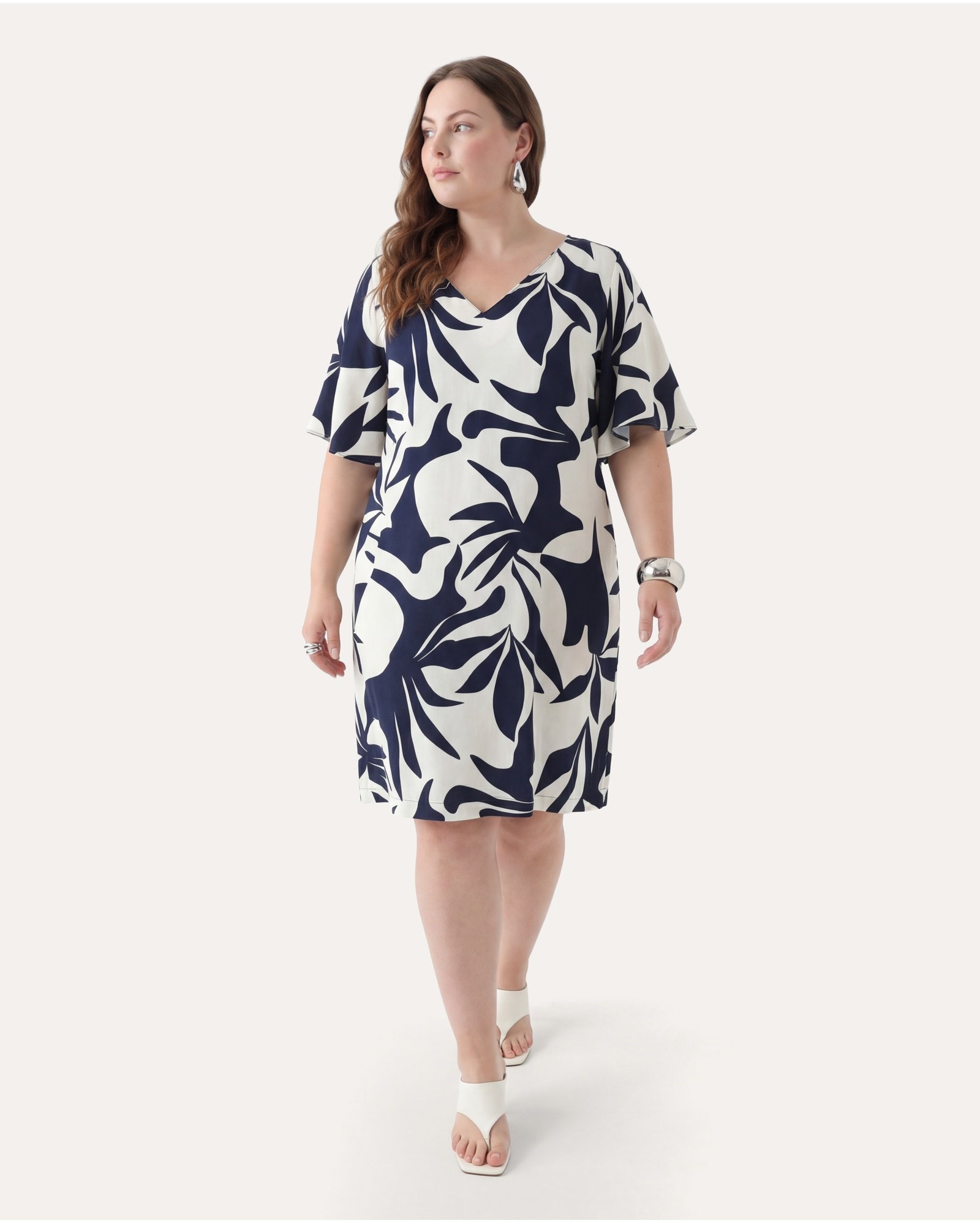 Vestido plus size feminino estampado - multicor