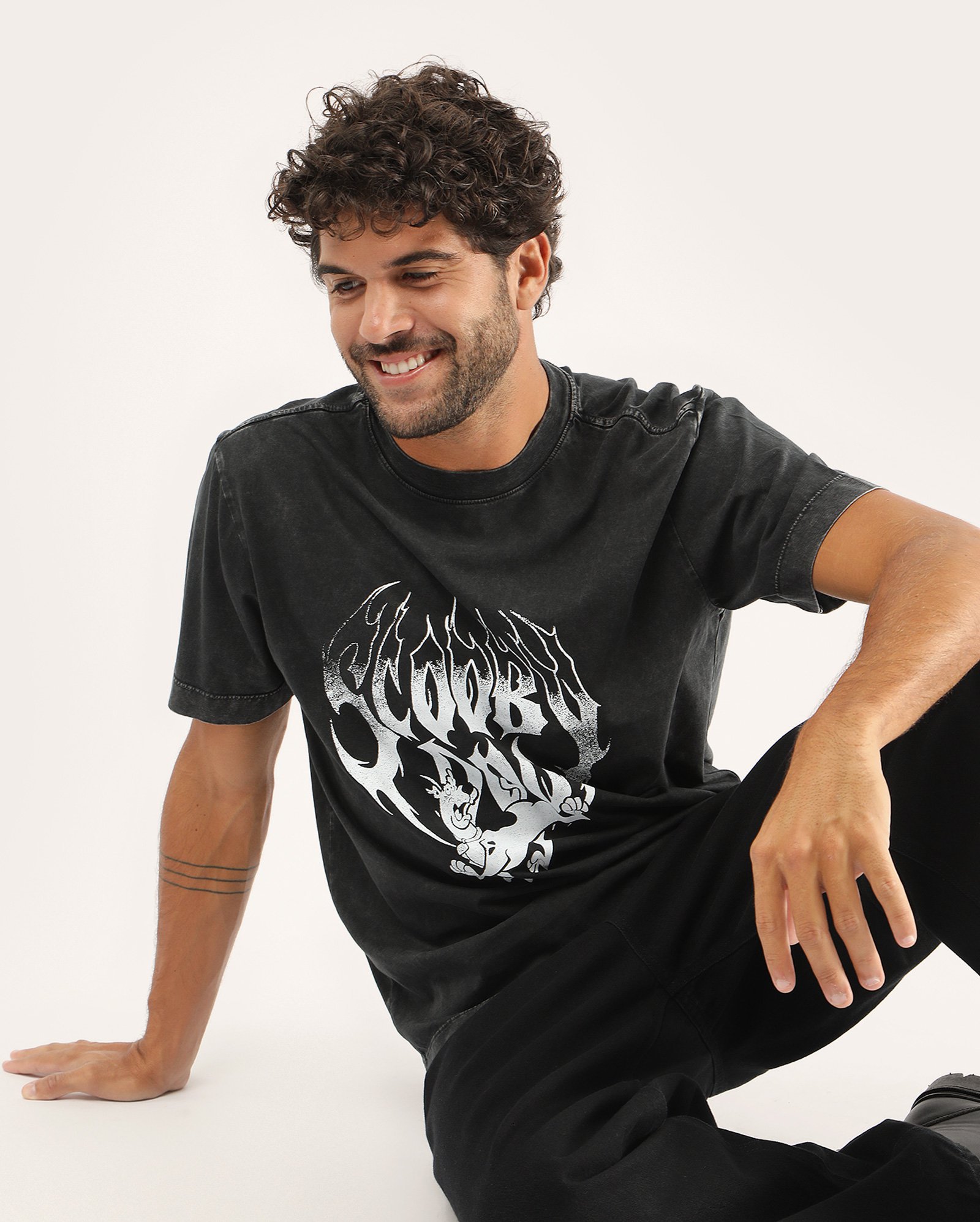 Camiseta masculina regular Scooby Doo - preta | Warner Bros