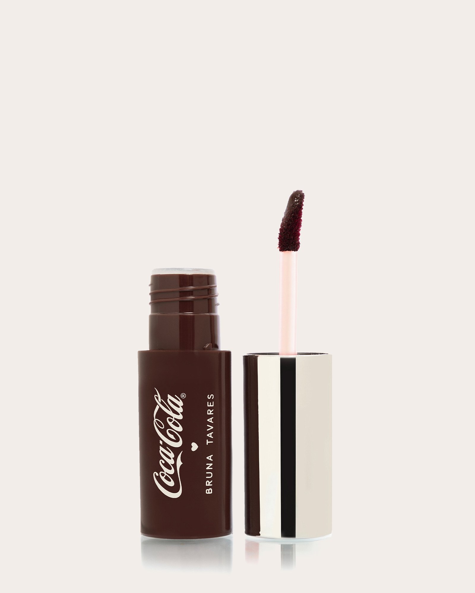Oil tint Coca-Cola Harmony 4,75g | Bruna Tavares