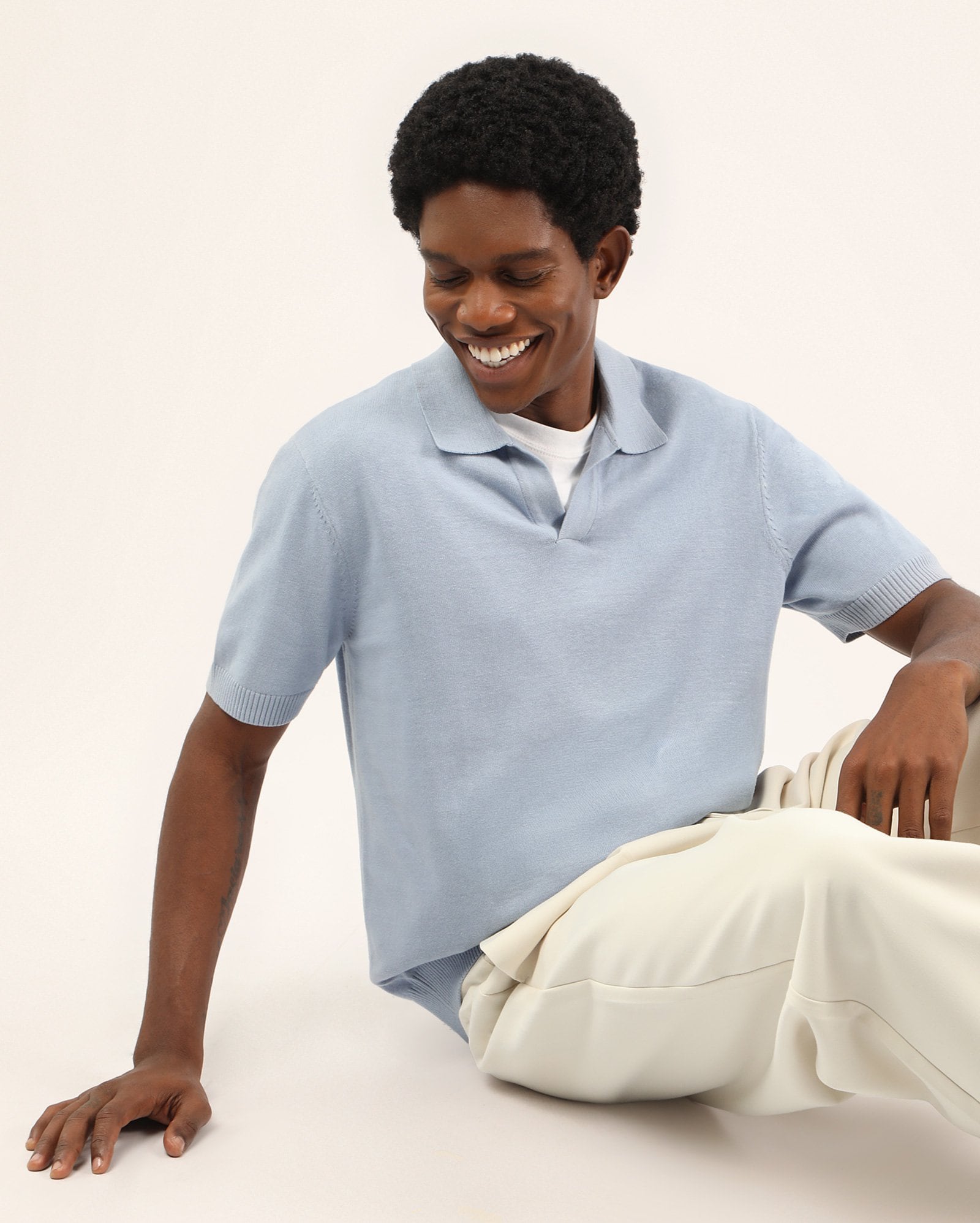 Polo masculina manga curta em tricot - Azul