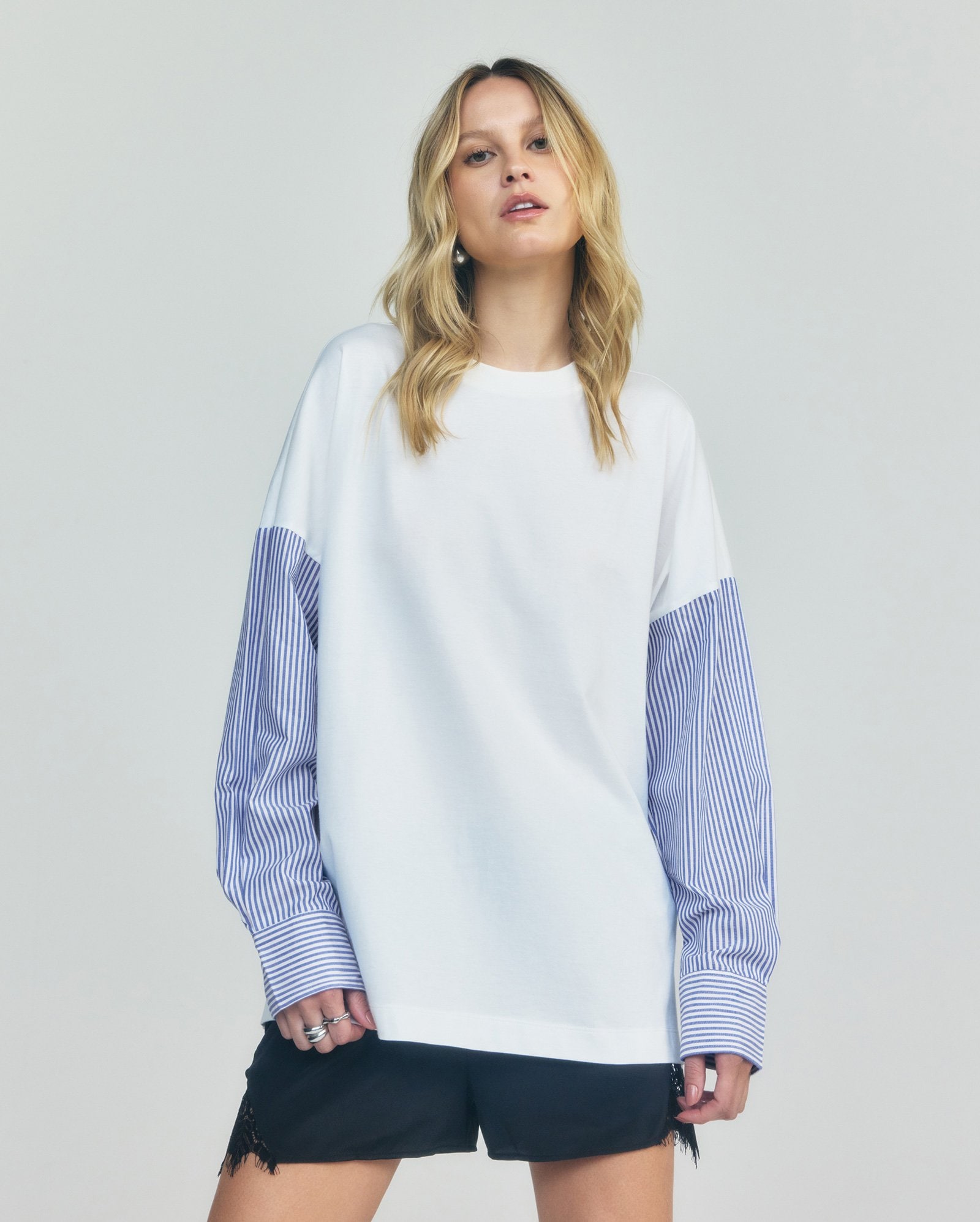 Camiseta feminina manga longa - branca