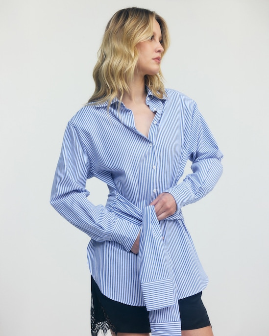 Camisa feminina listrada com amarração - azul