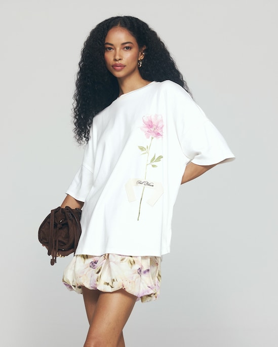 Camiseta feminina ampla full bloom - branca