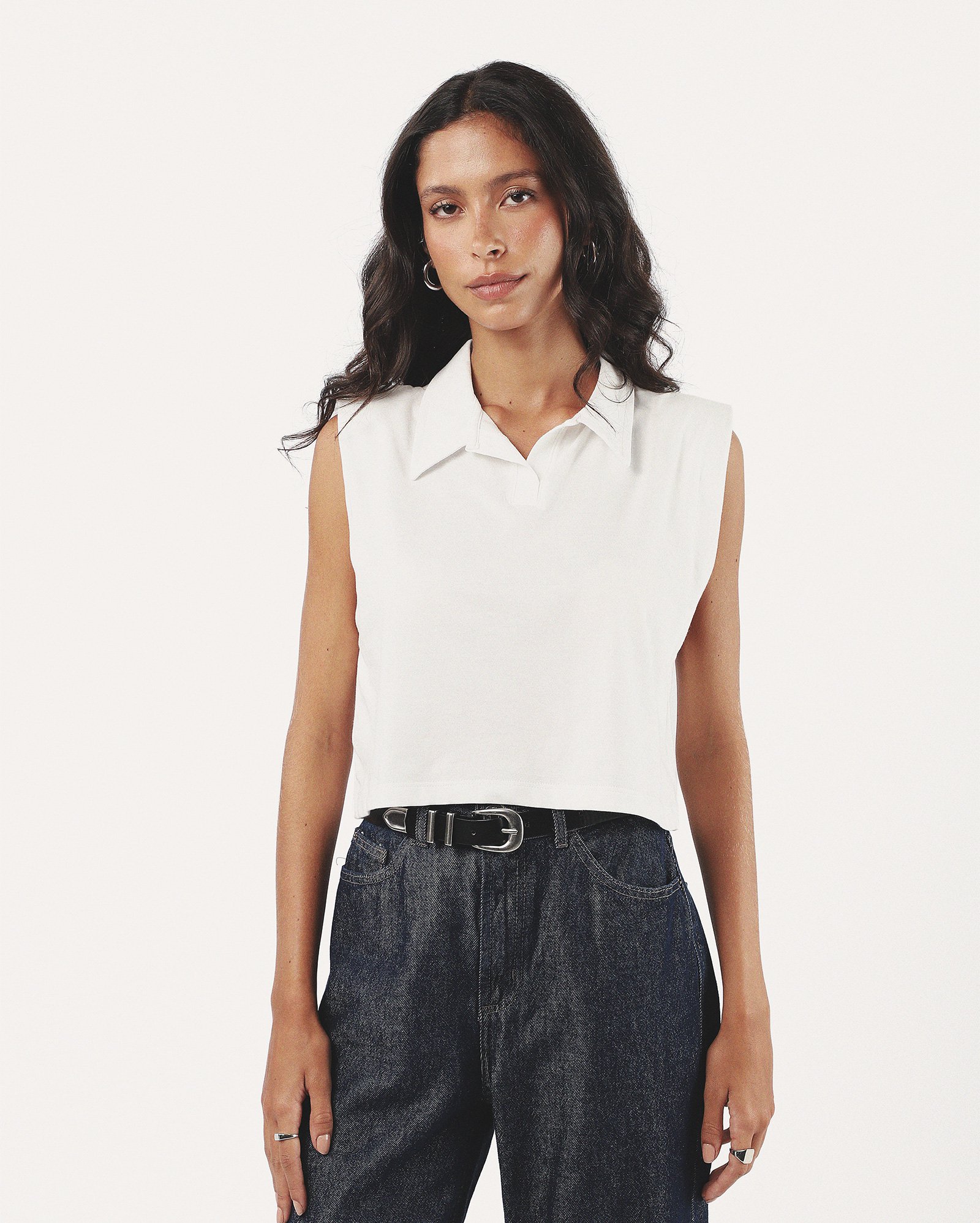 Cropped polo ajustado básico - branco