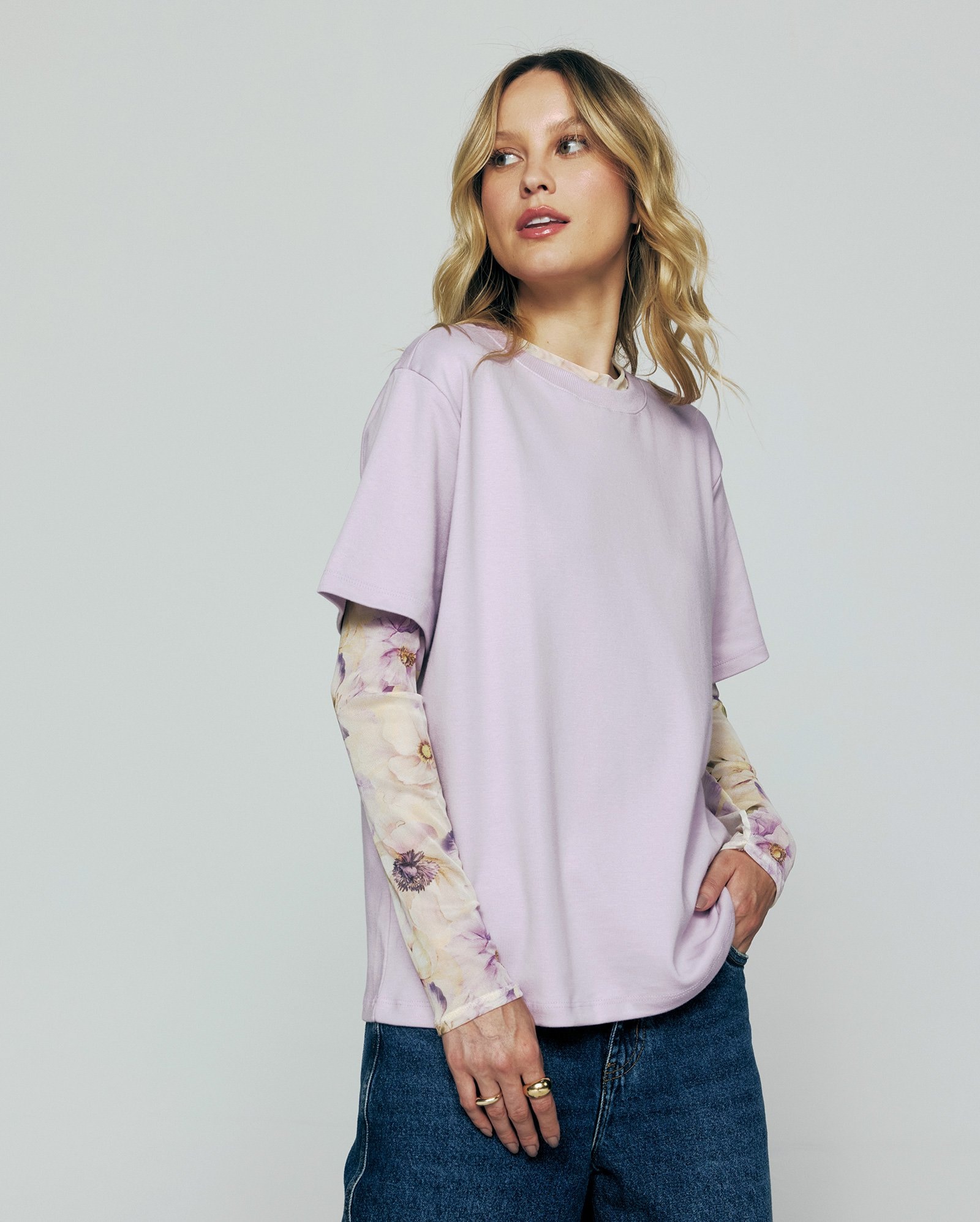 Camiseta feminina T-shirt - lilás