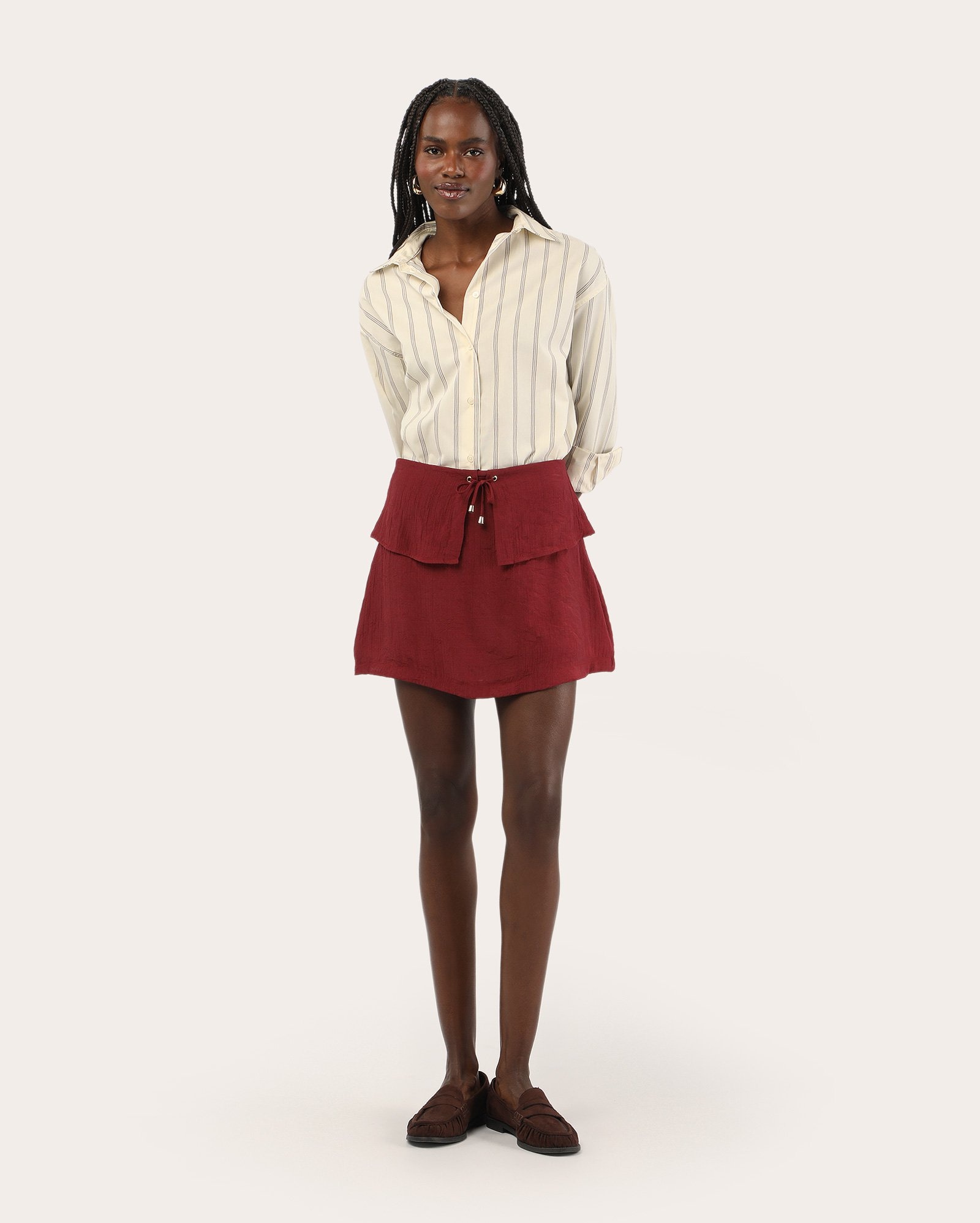 Short-saia malha crepe frente sobreposta - vermelha