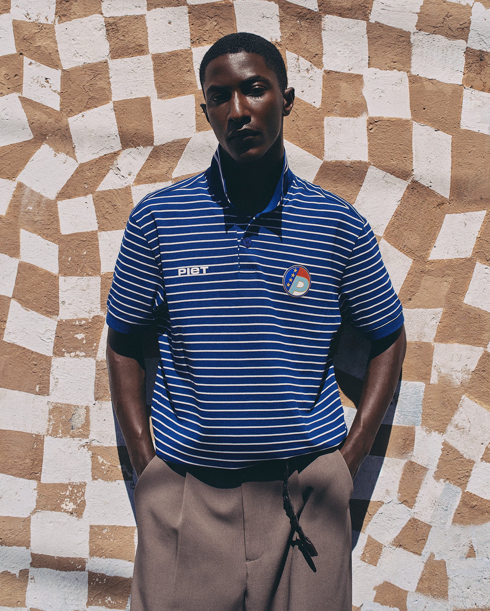 Polo regular listrada Piet + Pool - azul