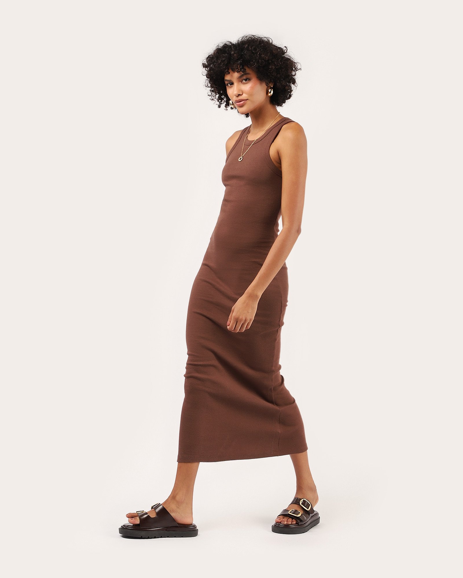 Vestido midi canelado tubinho - Marrom