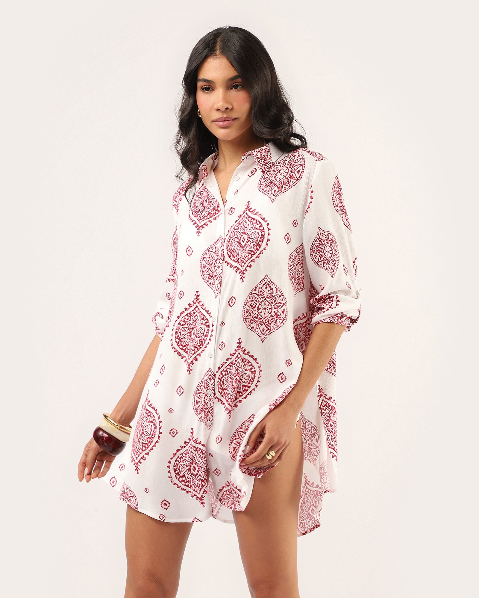 Saída de praia chemise estampada - branca