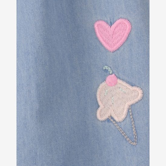 Macacão jeans bebê bordadinhos - denim médio | Carter's