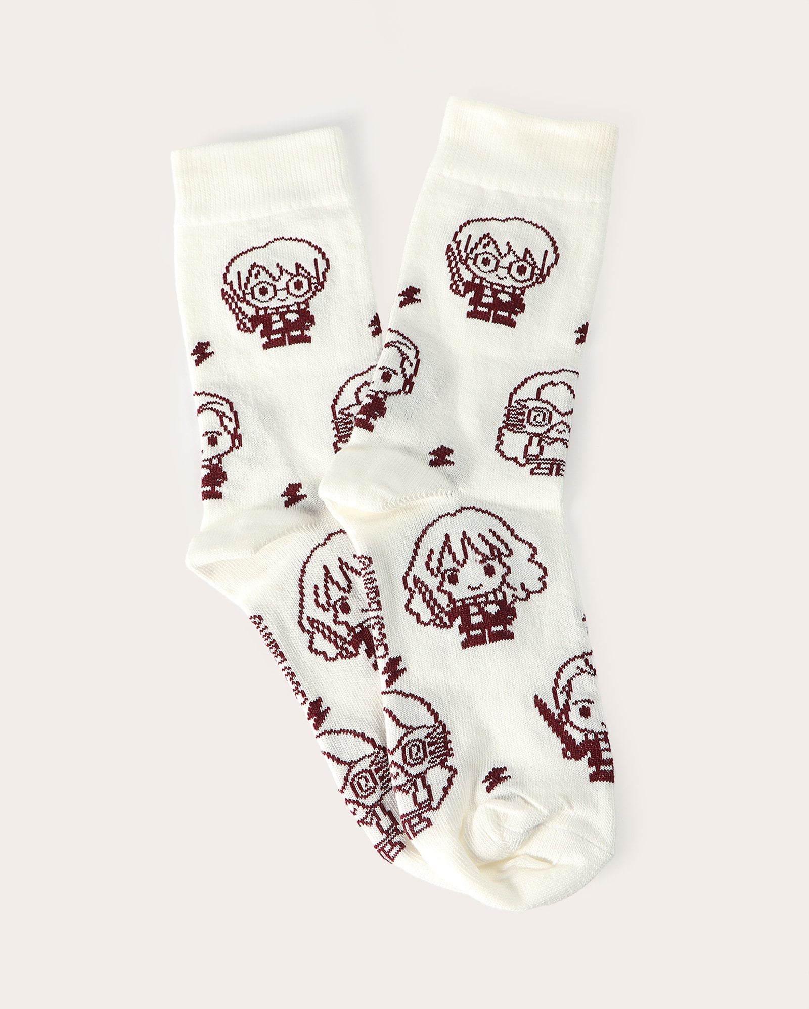 Meia feminina Mini cano longo - off-white | Warner Bros.