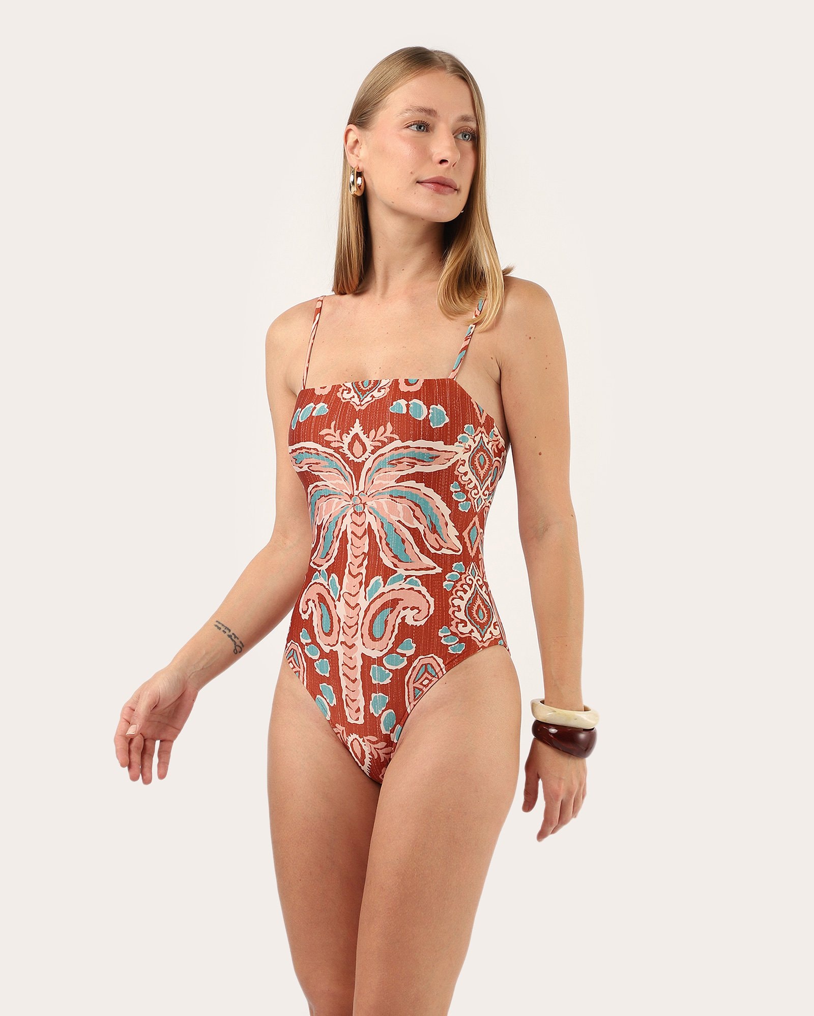 Maiô decote quadrado paisley - multicor
