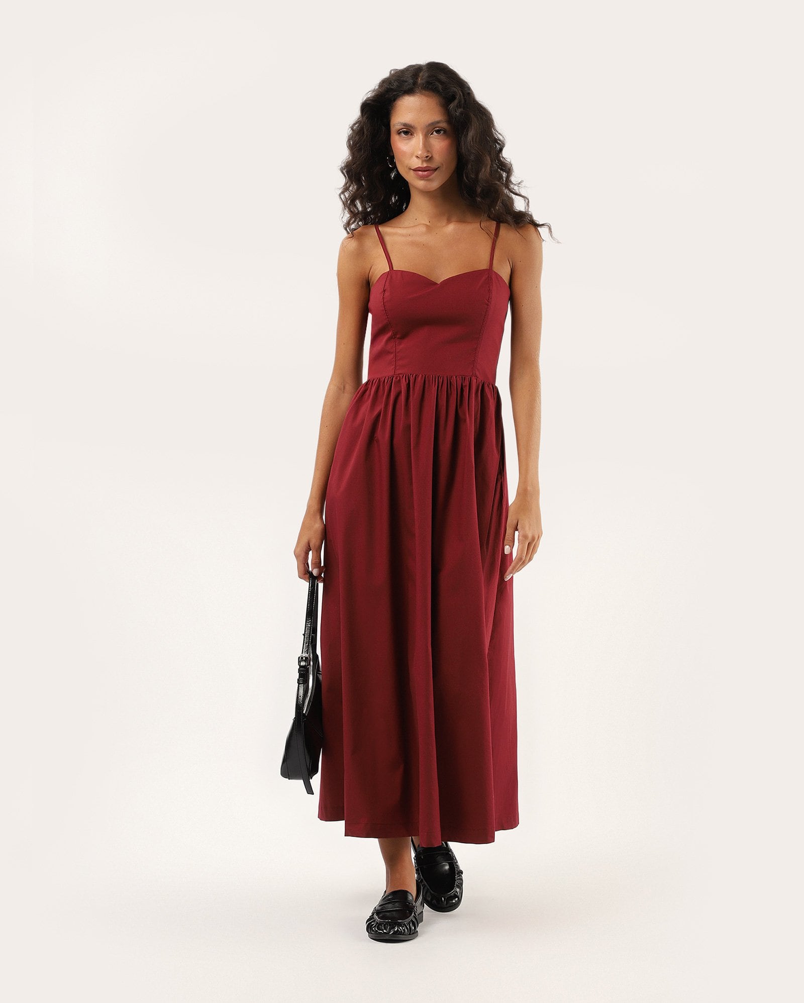 Vestido midi godê Lequinha com bolso - Vermelho Escuro