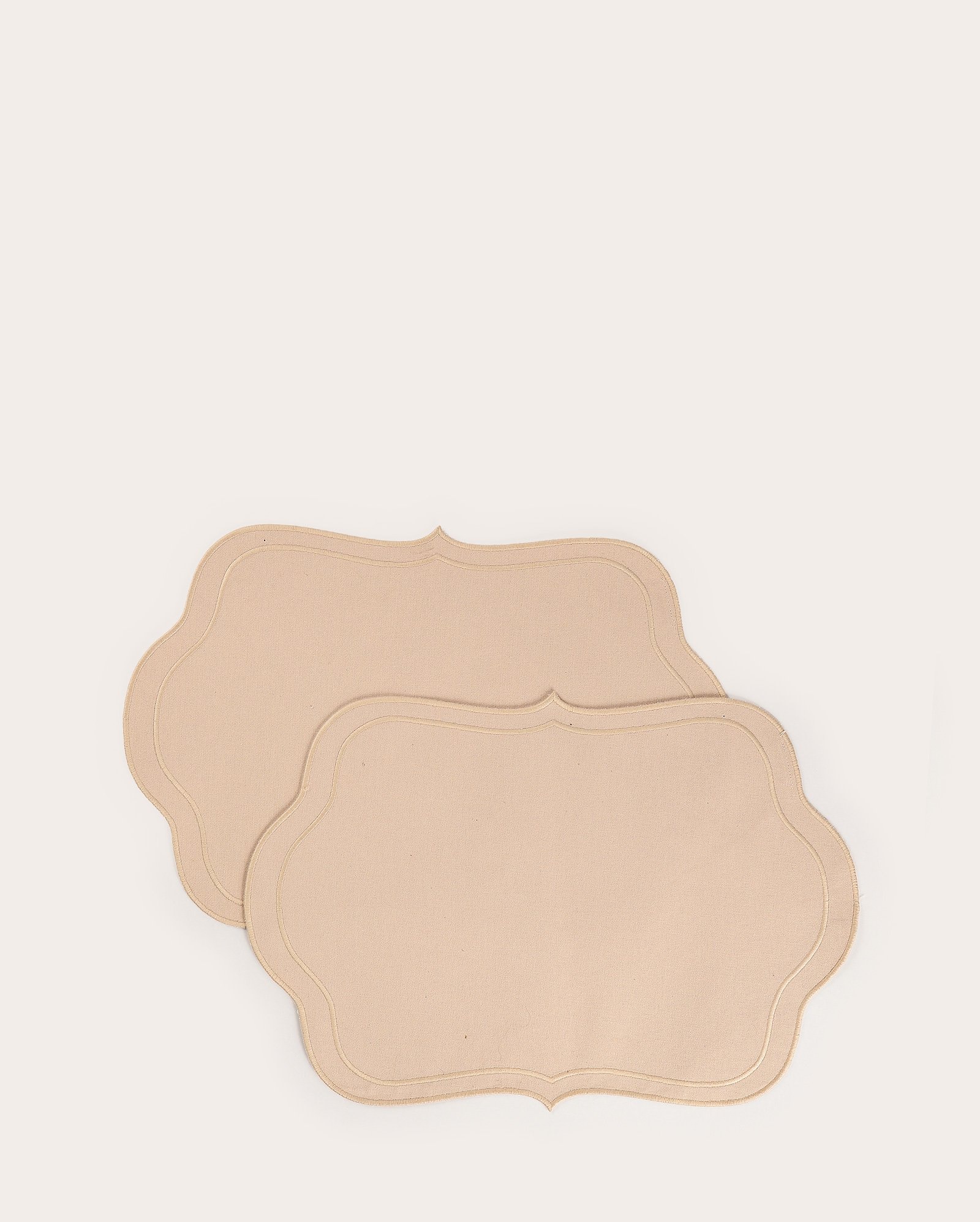 Jogo americano 2 peças recorte orgânico Dani 33cm x 48cm - Bege | Casa Riachuelo
