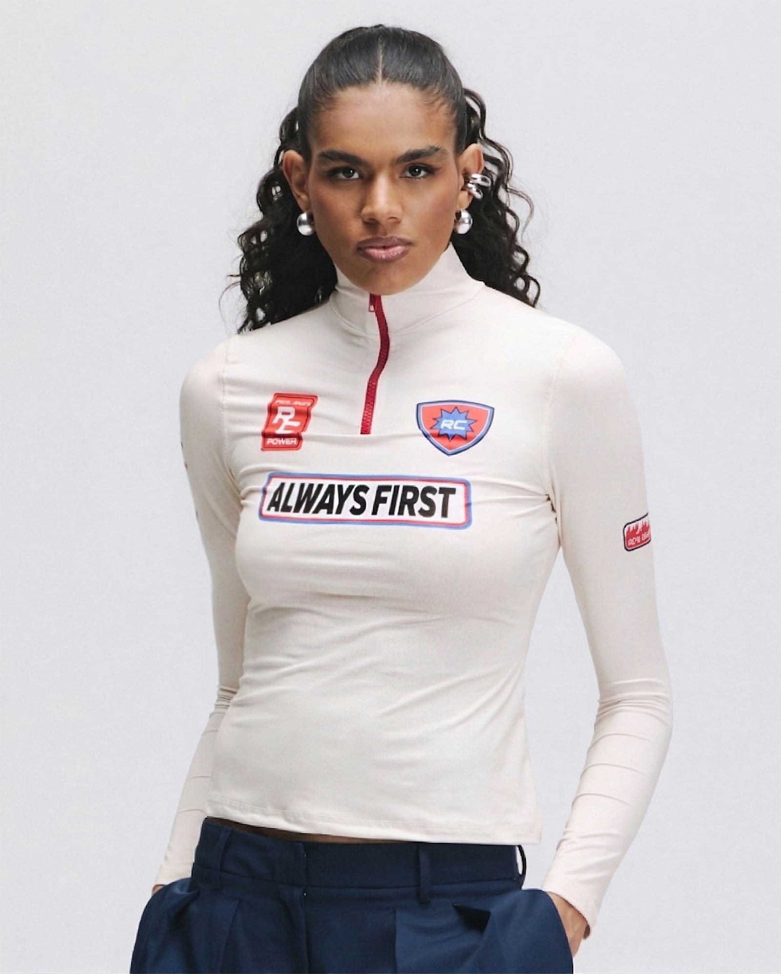 Blusa feminina gola alta always first - off-white
