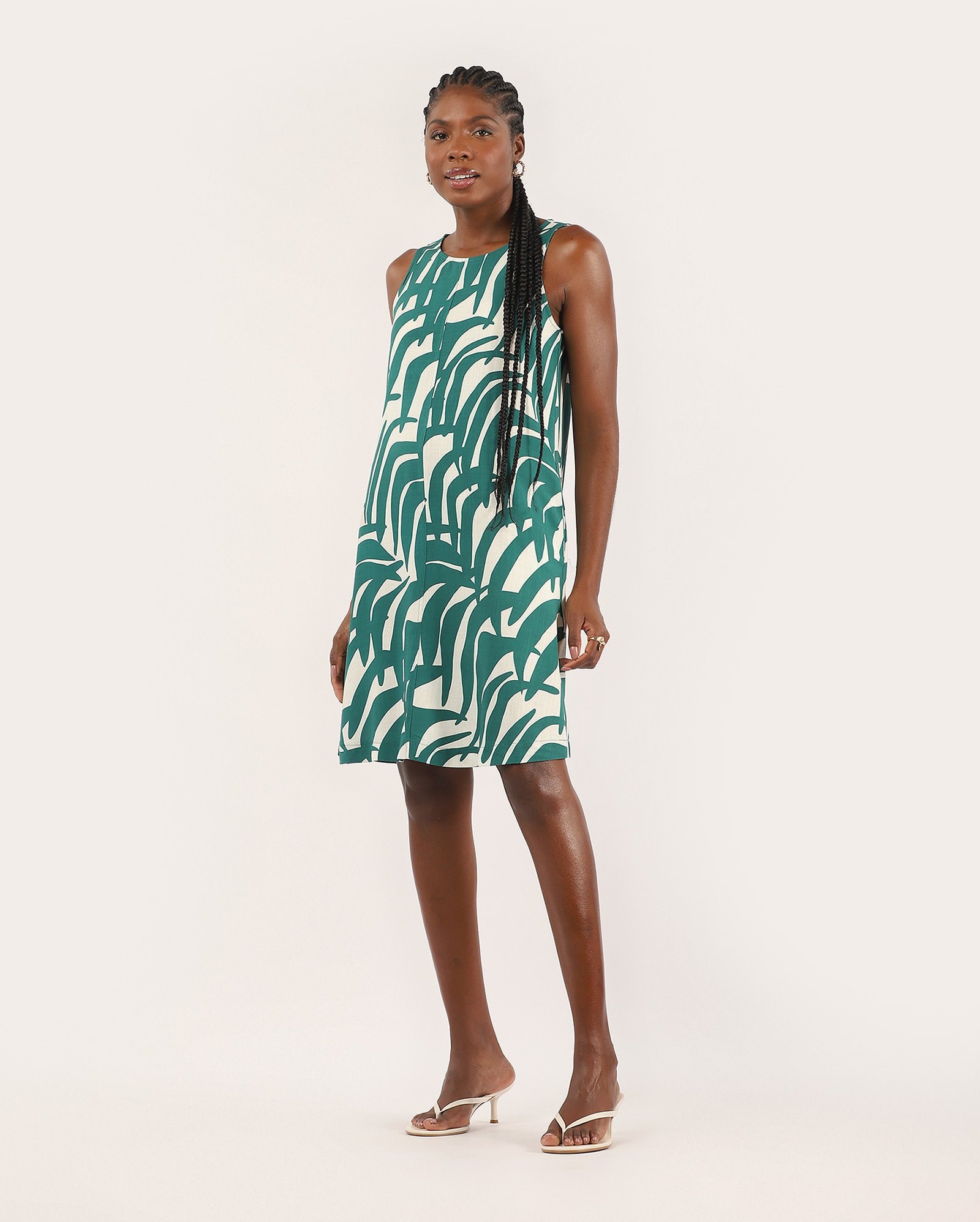 Vestido curto com bolso estampado - verde