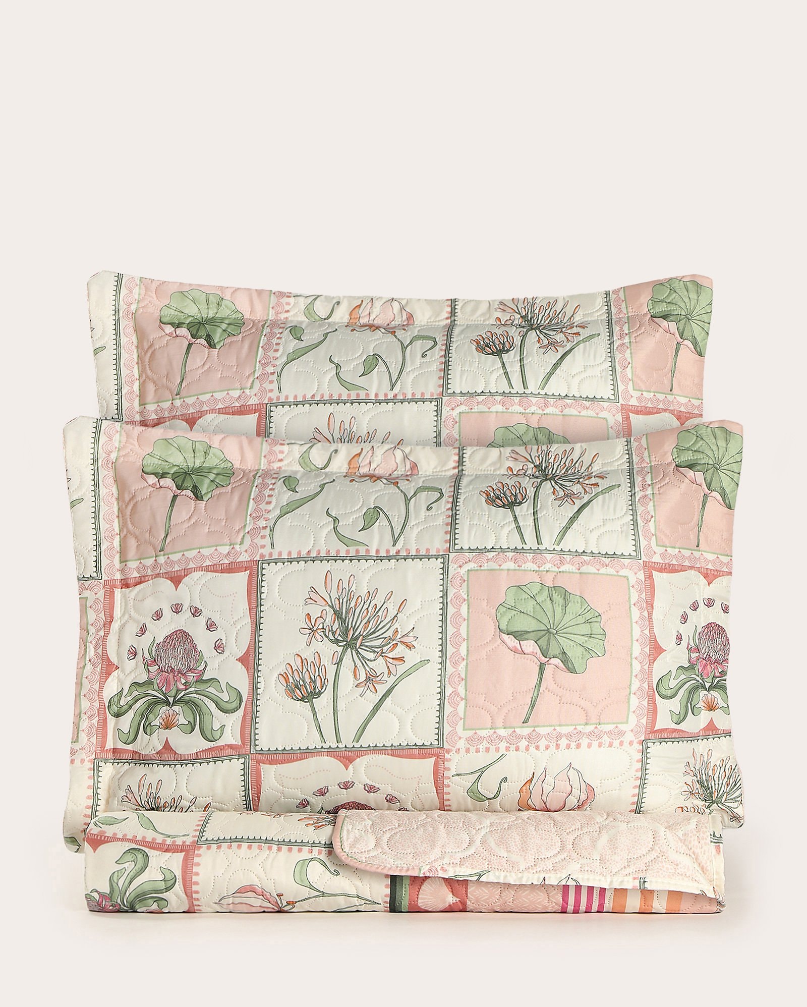 Kit colcha casal 3 peças Boutis Camila dupla face - Multicor | Casa Riachuelo