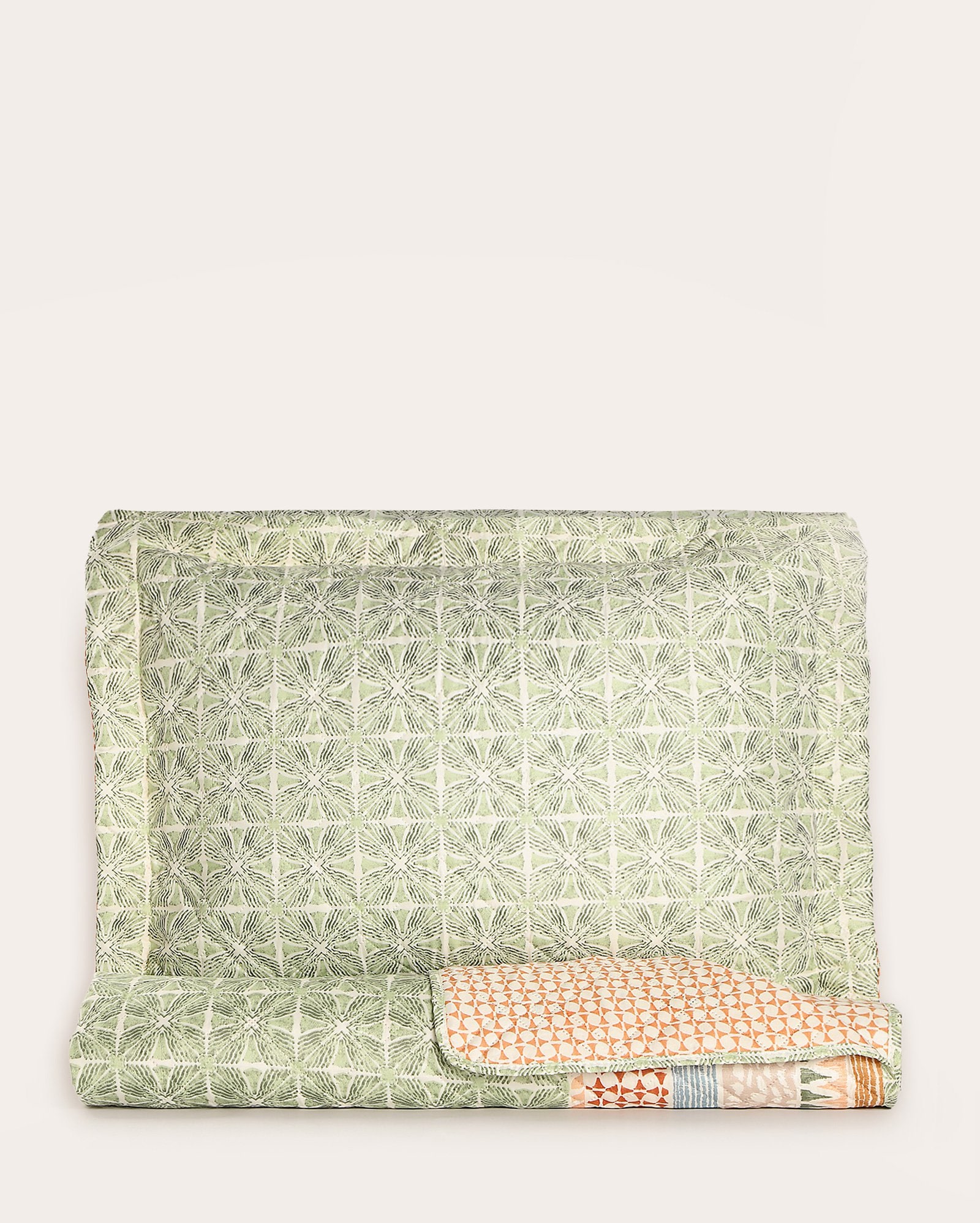 Kit colcha solteiro 2 peças Boutis Davi - Multicor | Casa Riachuelo
