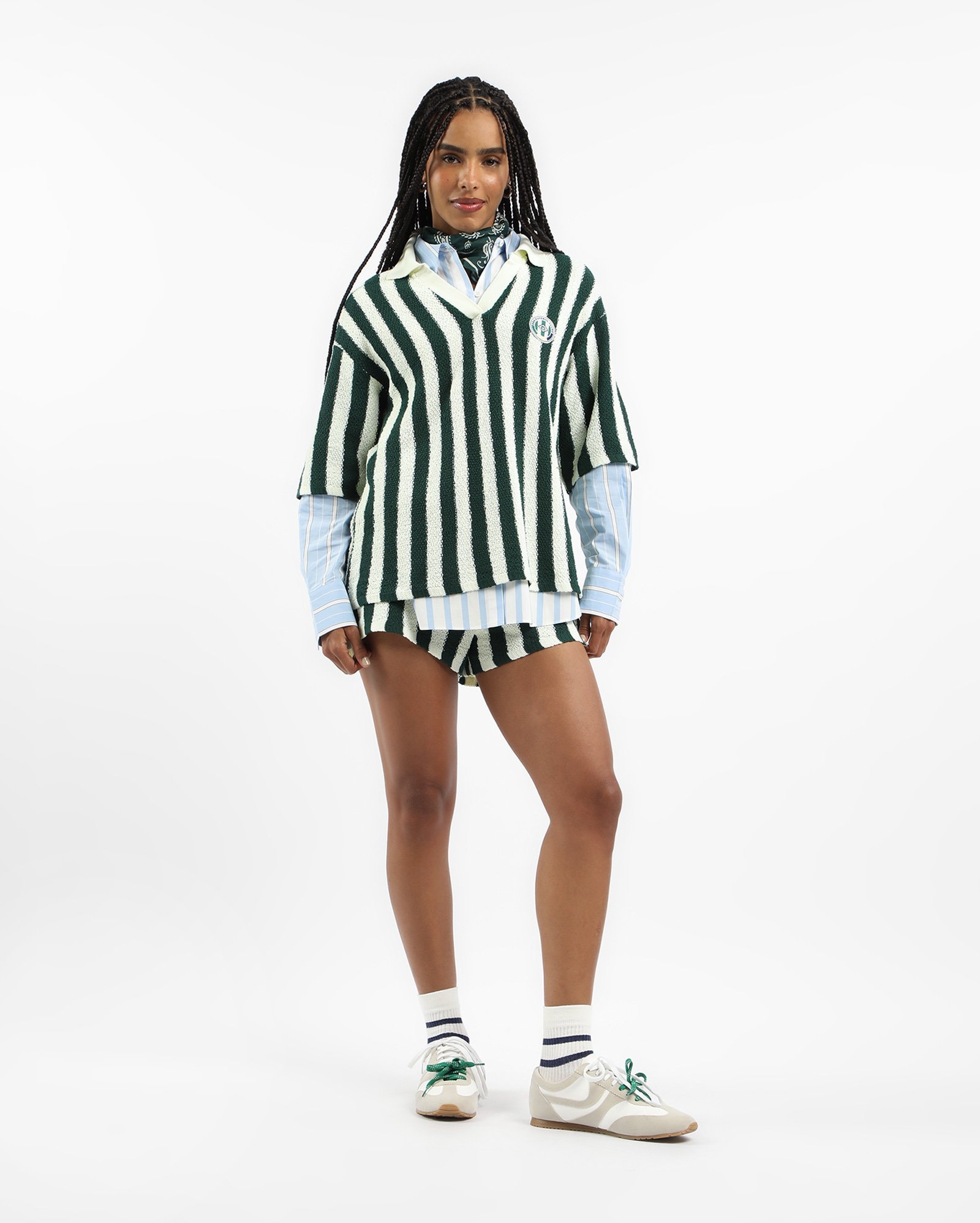 Short feminino listrado em tricot - multicor