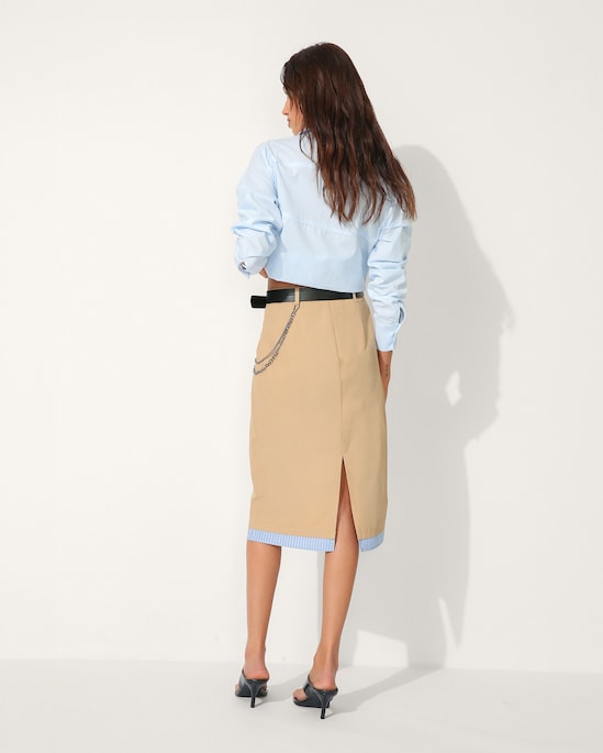 Saia midi reta com cinto e corrente feminina - Bege